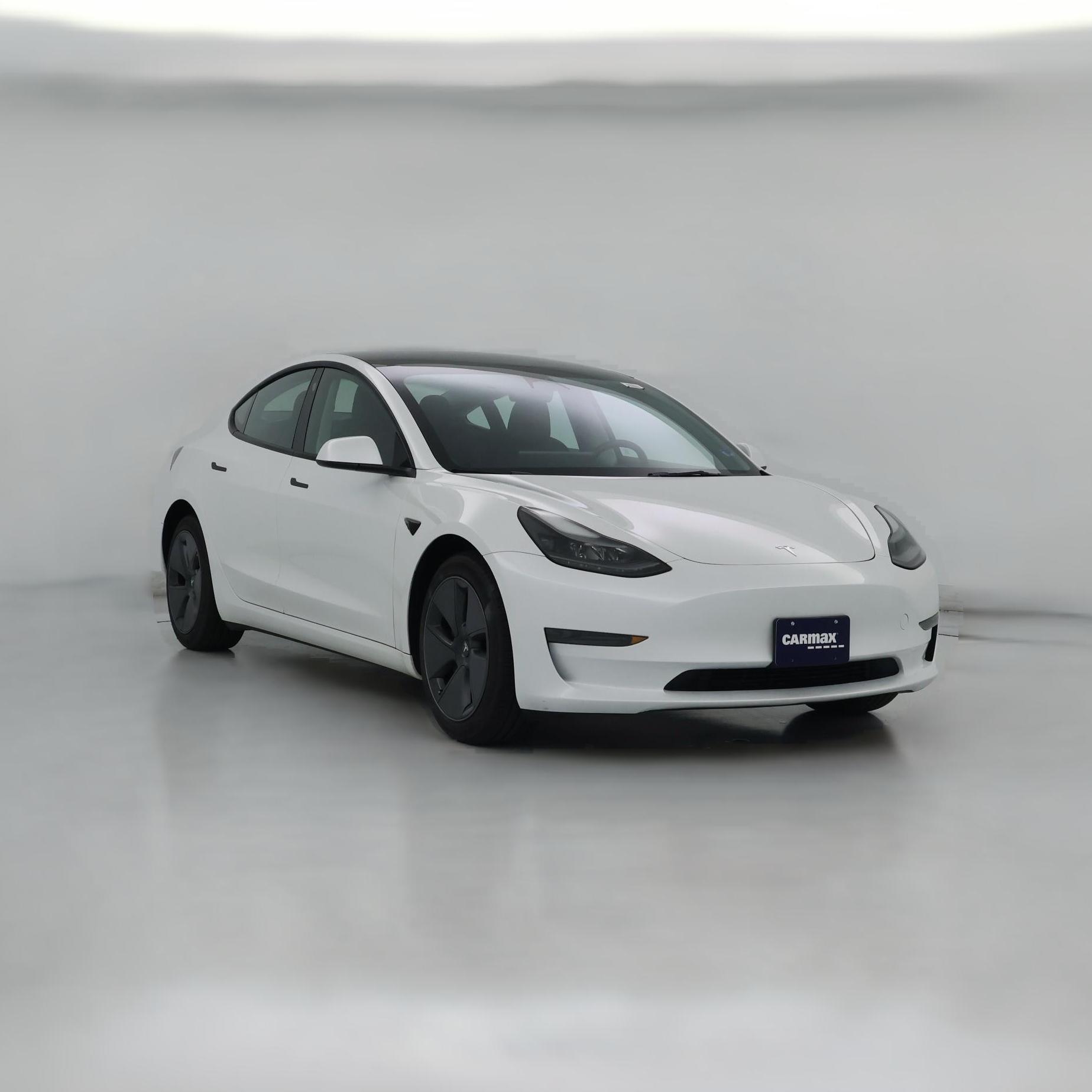 Thumbnail: 2023 Tesla Model 3 - 1