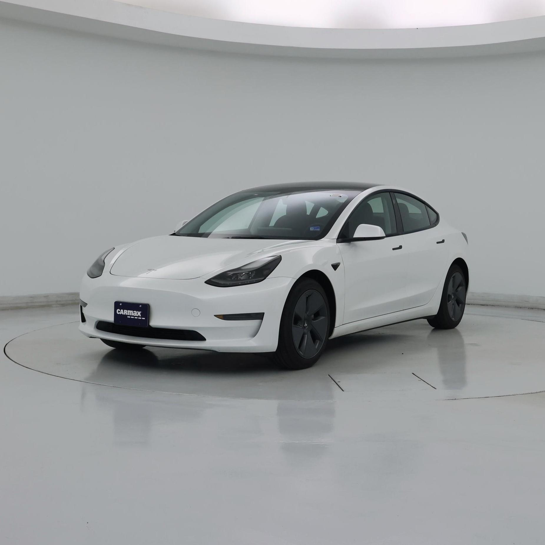 Thumbnail: 2023 Tesla Model 3 - 4