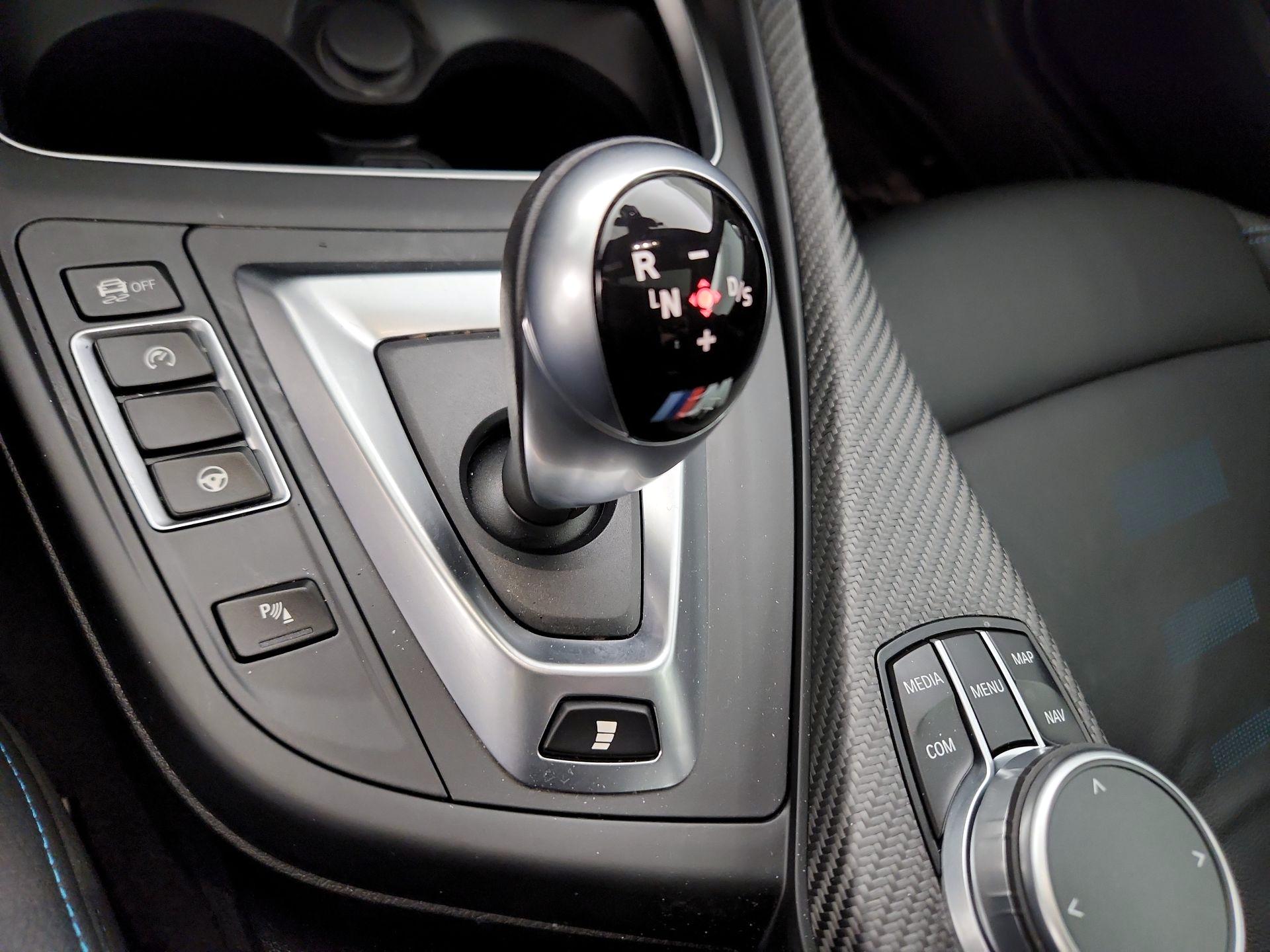 Thumbnail: 2021 BMW M2 - 18