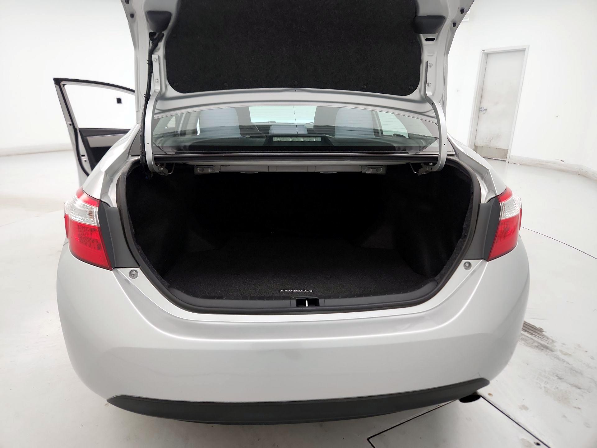 Thumbnail: 2015 Toyota Corolla - 20