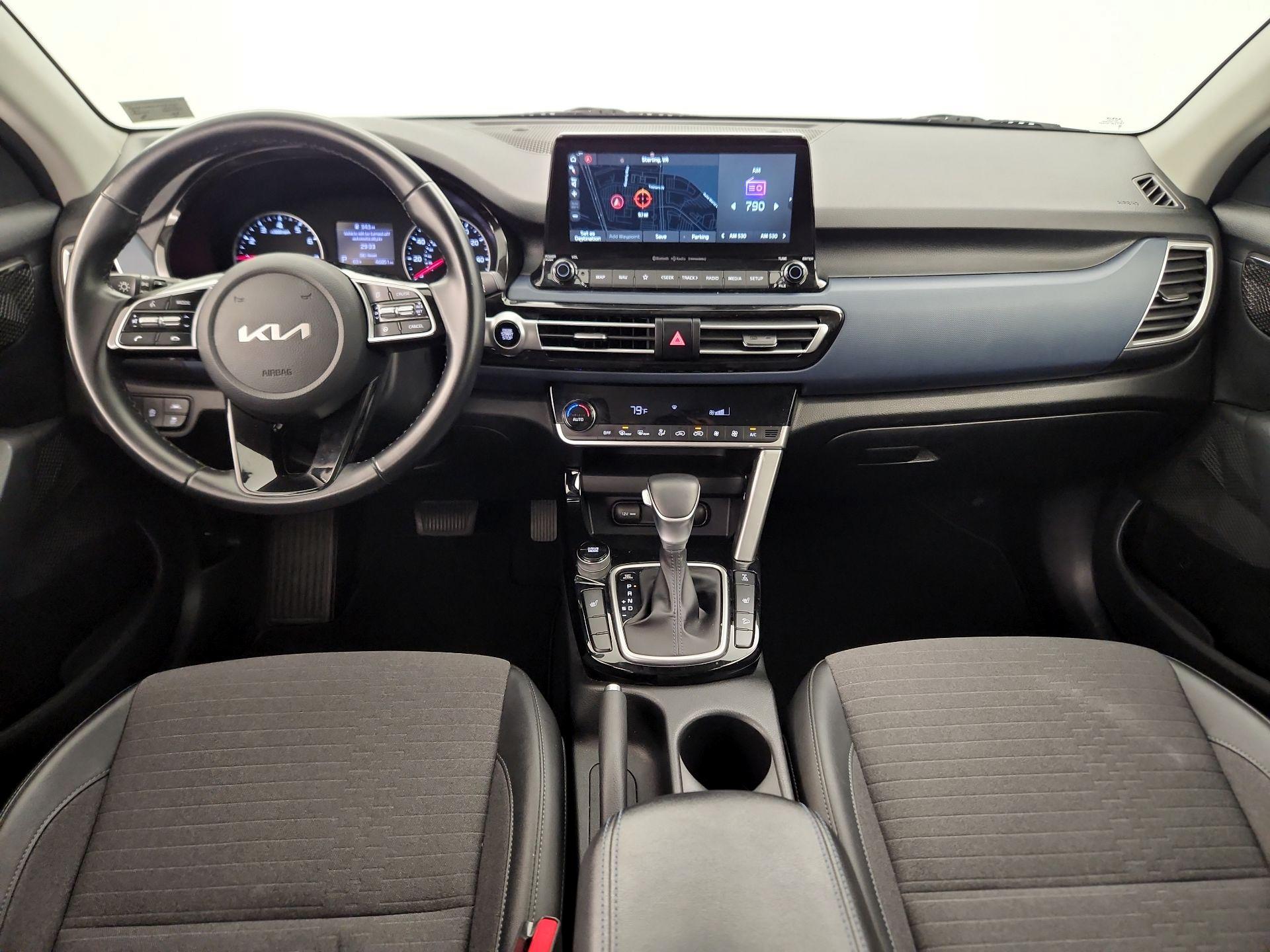 Thumbnail: 2022 Kia Seltos - 9