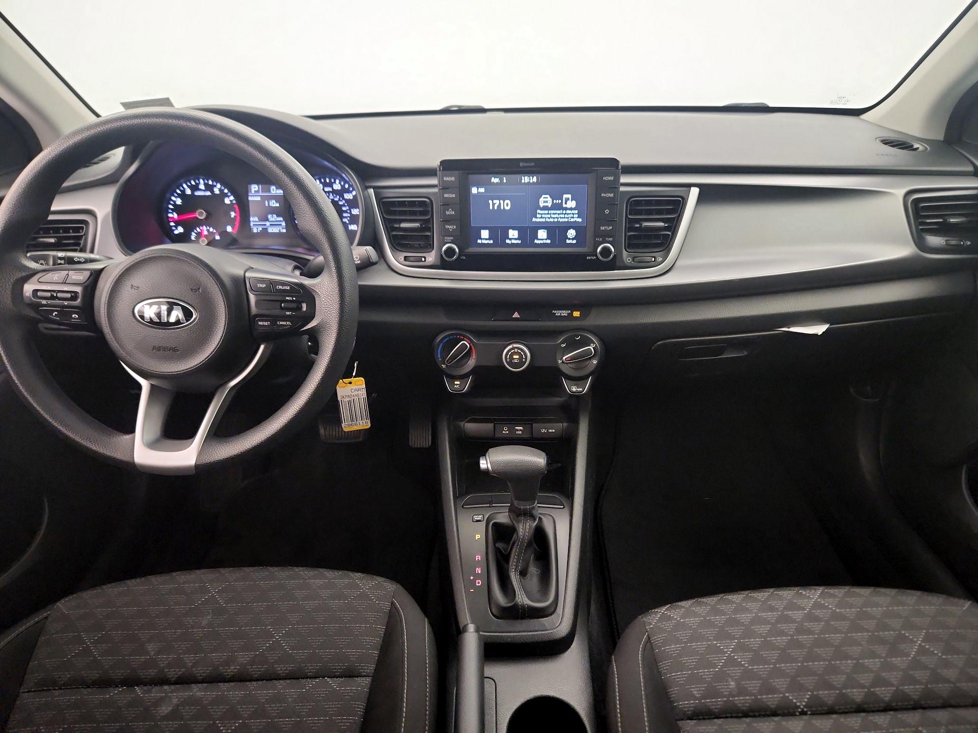 Thumbnail: 2019 Kia Rio - 9