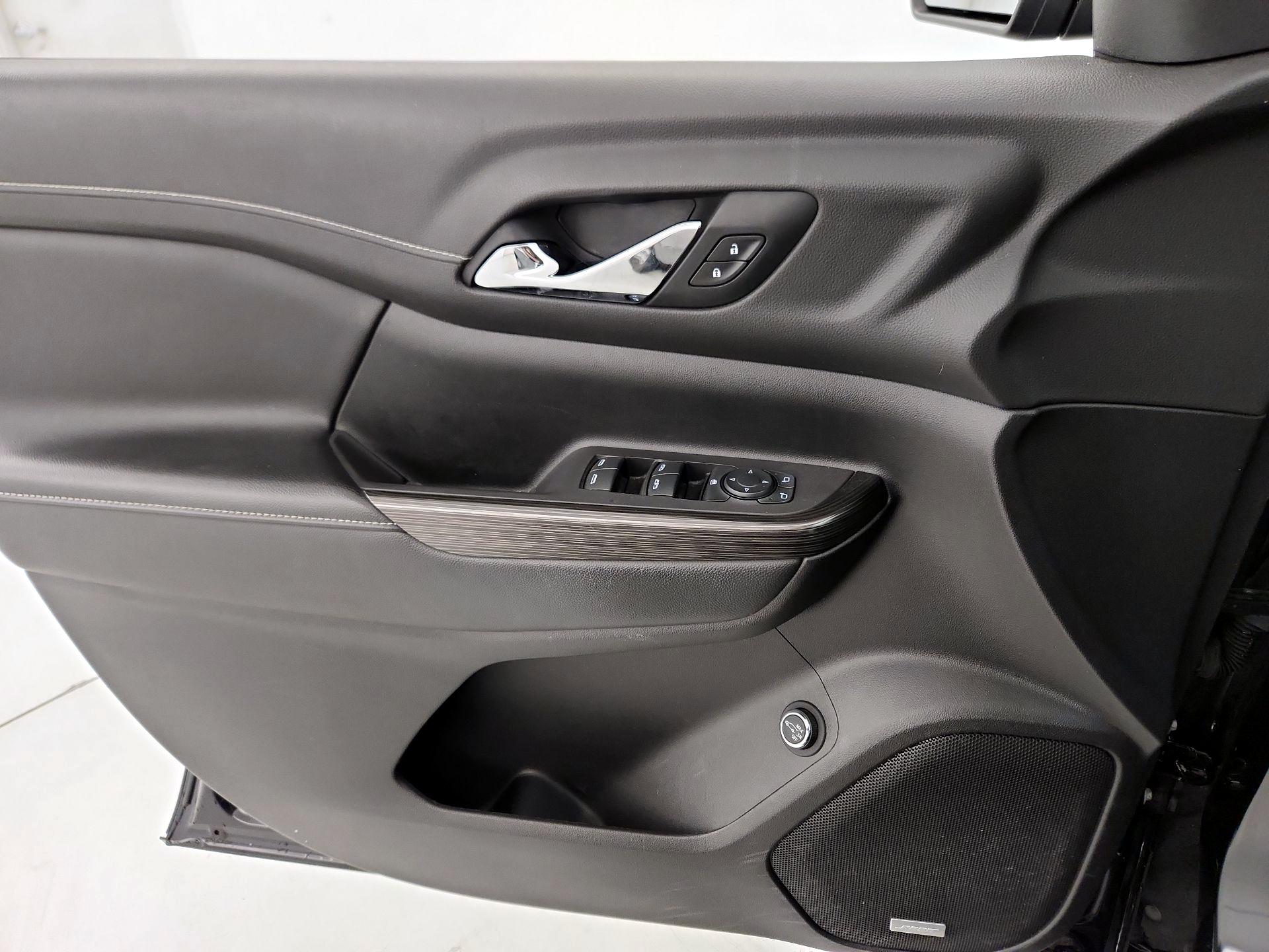 Thumbnail: 2020 GMC Acadia - 12