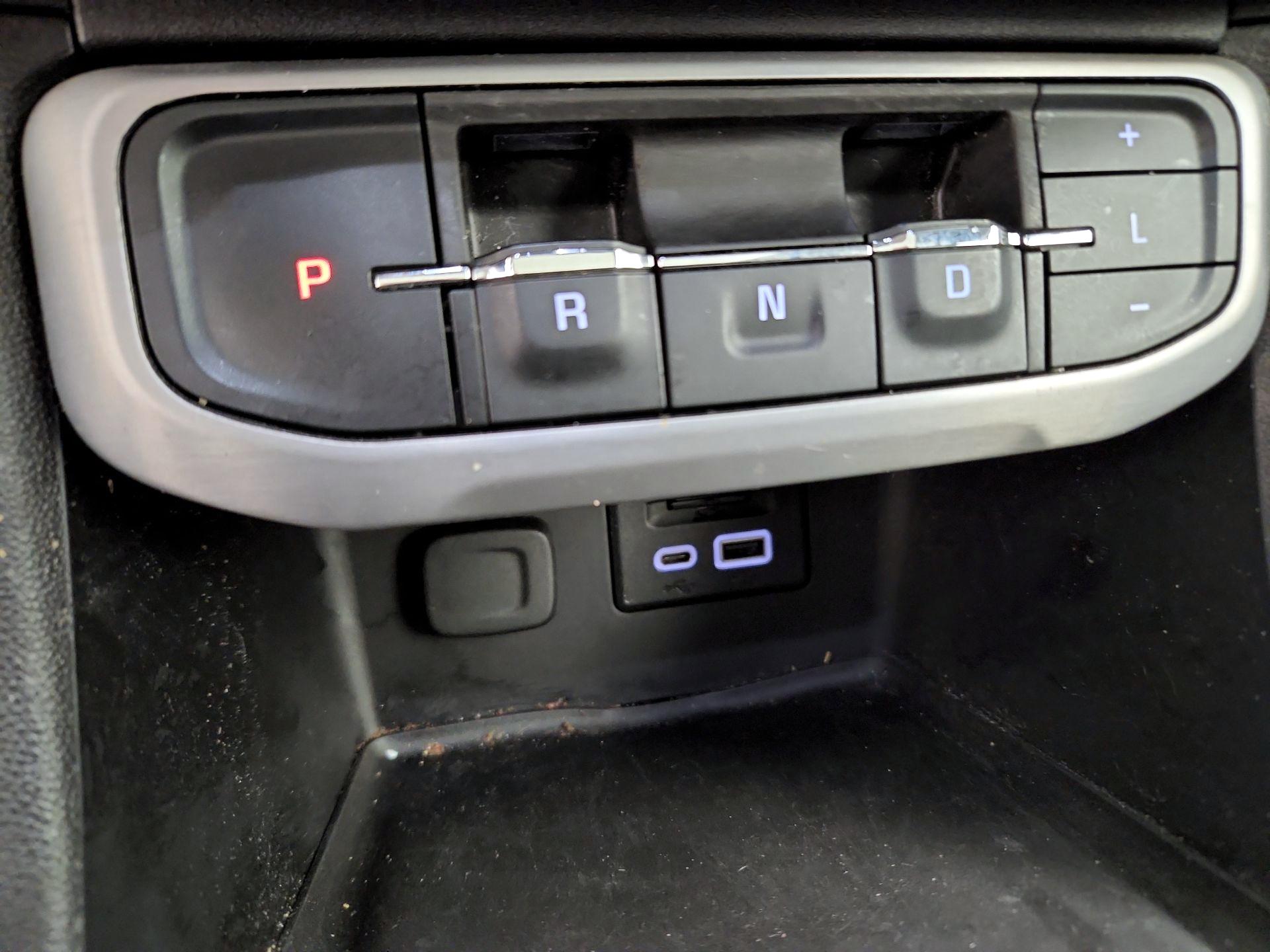 Thumbnail: 2020 GMC Acadia - 18