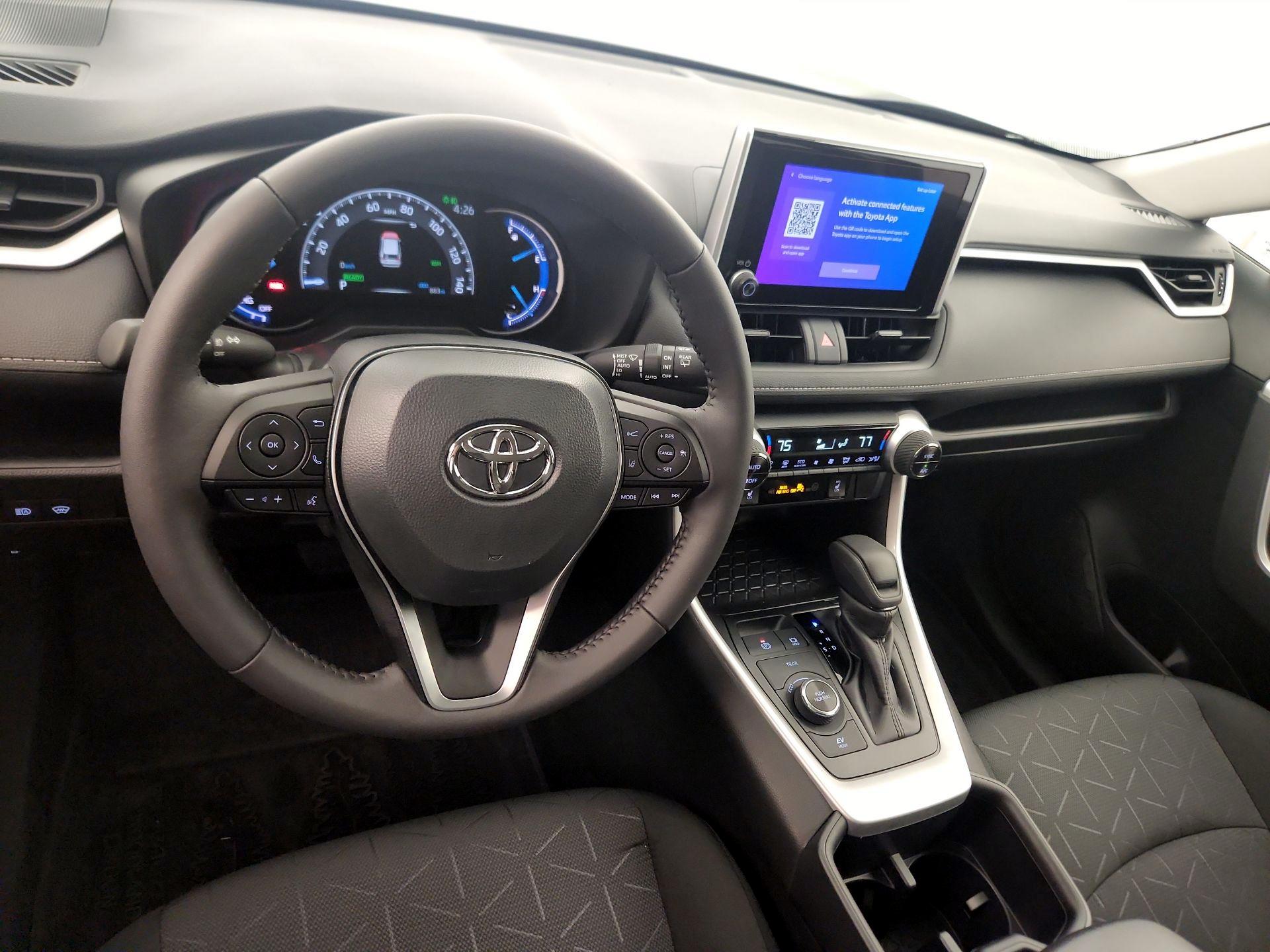 Thumbnail: 2025 Toyota RAV4 - 9