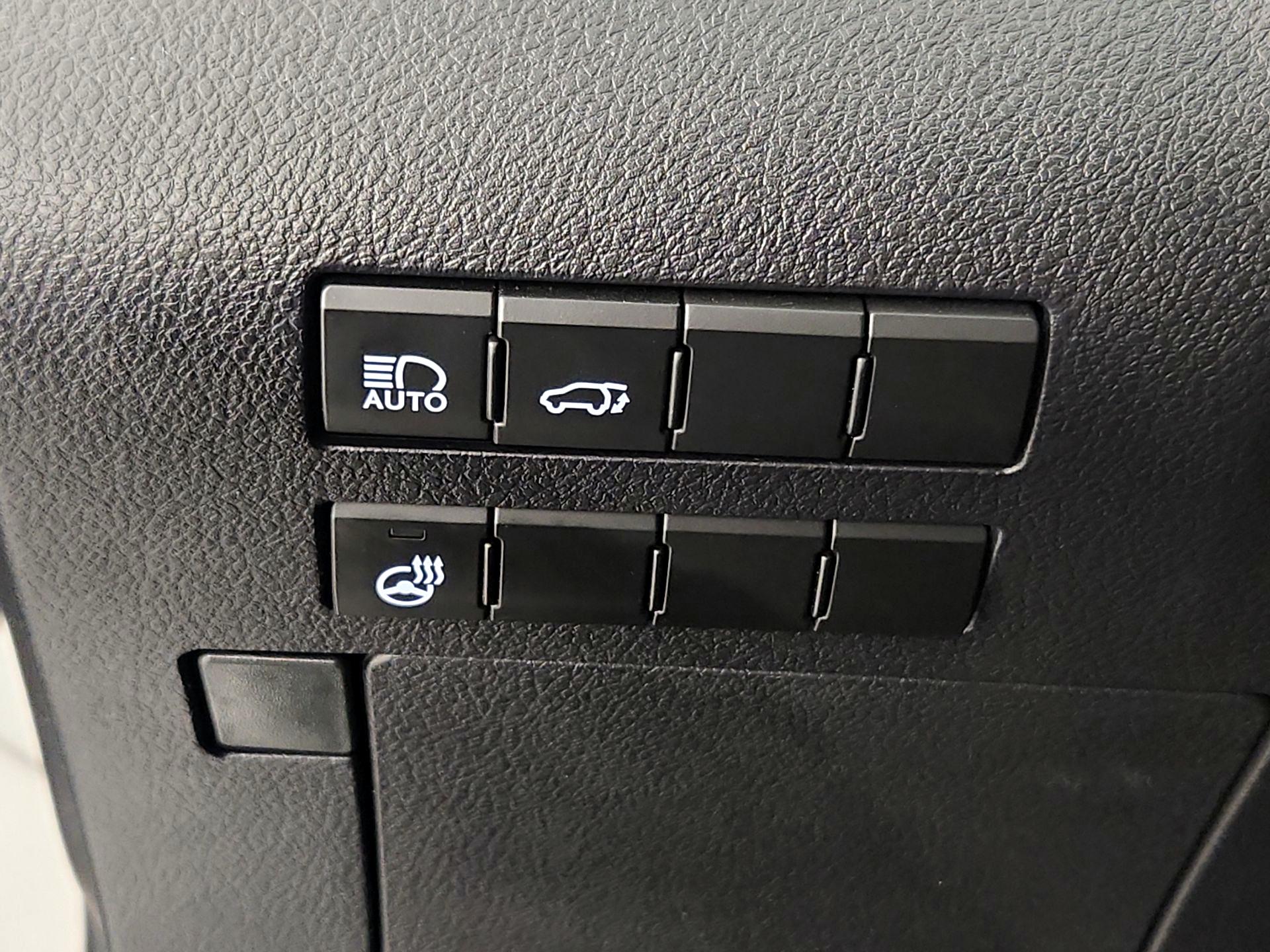 Thumbnail: 2021 Lexus RX - 13