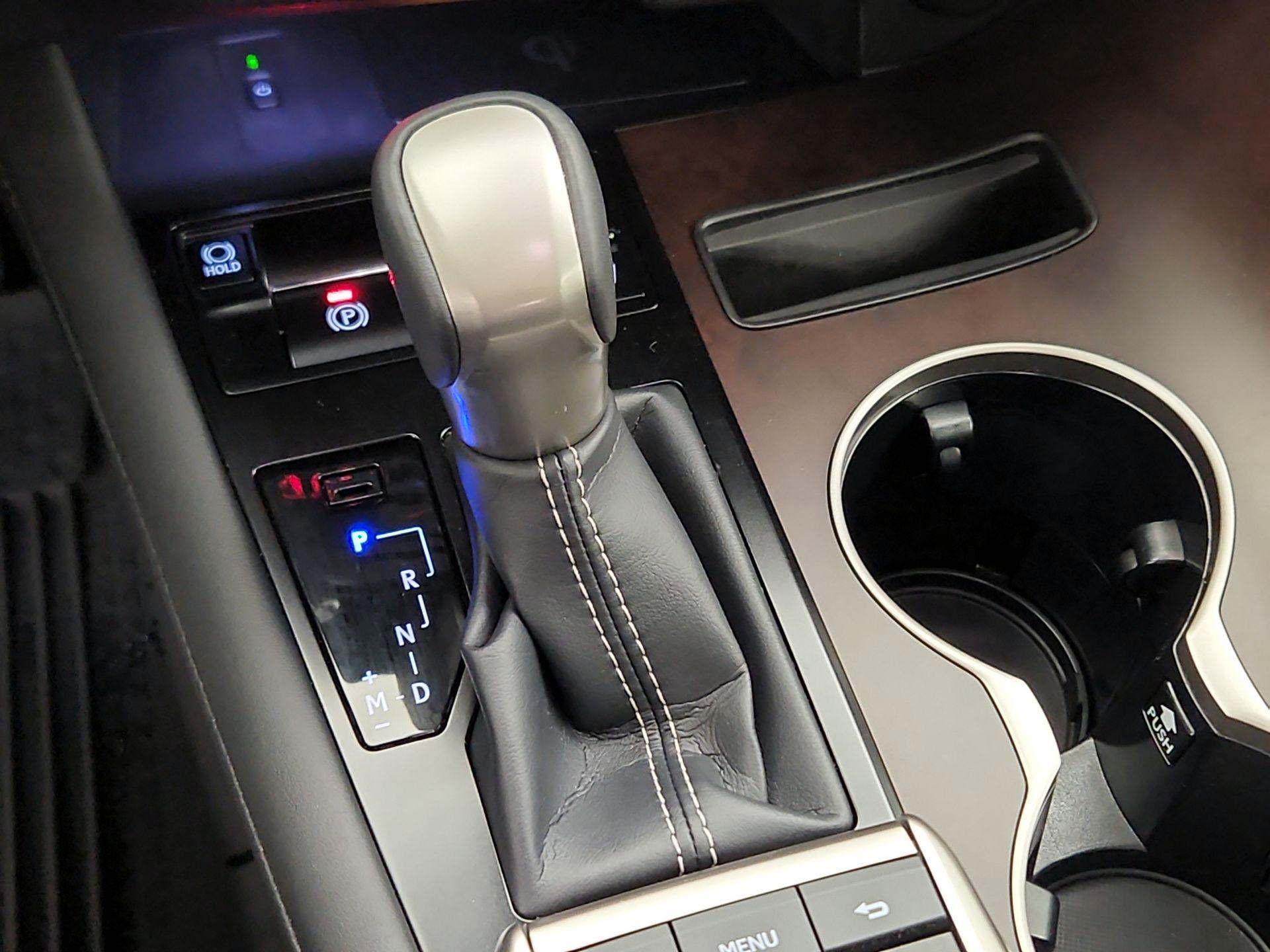 Thumbnail: 2021 Lexus RX - 18