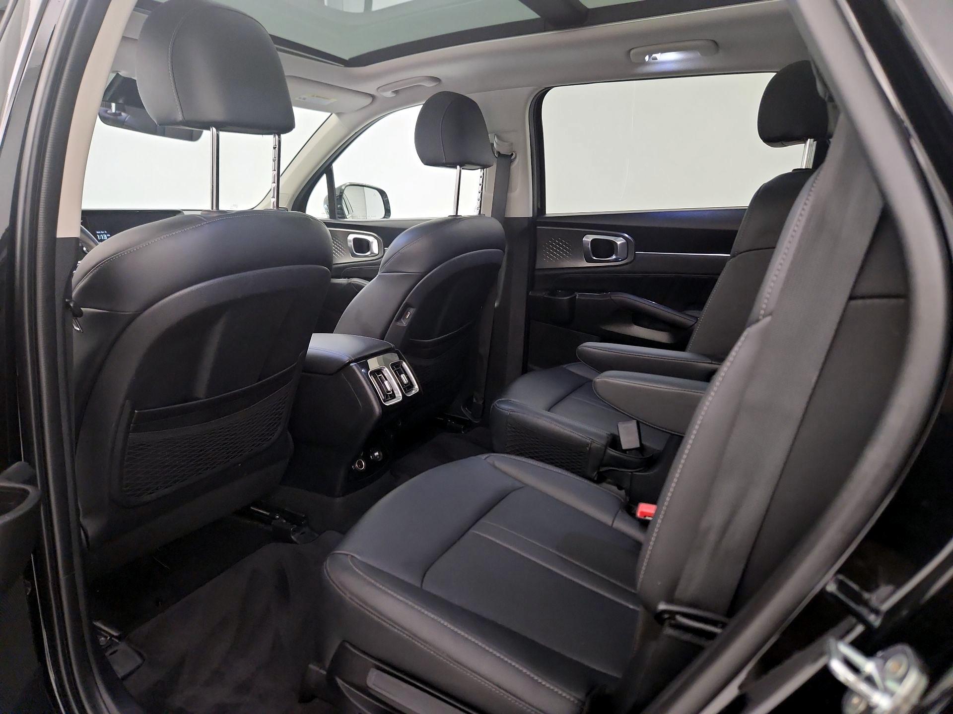 Thumbnail: 2022 Kia Sorento - 20