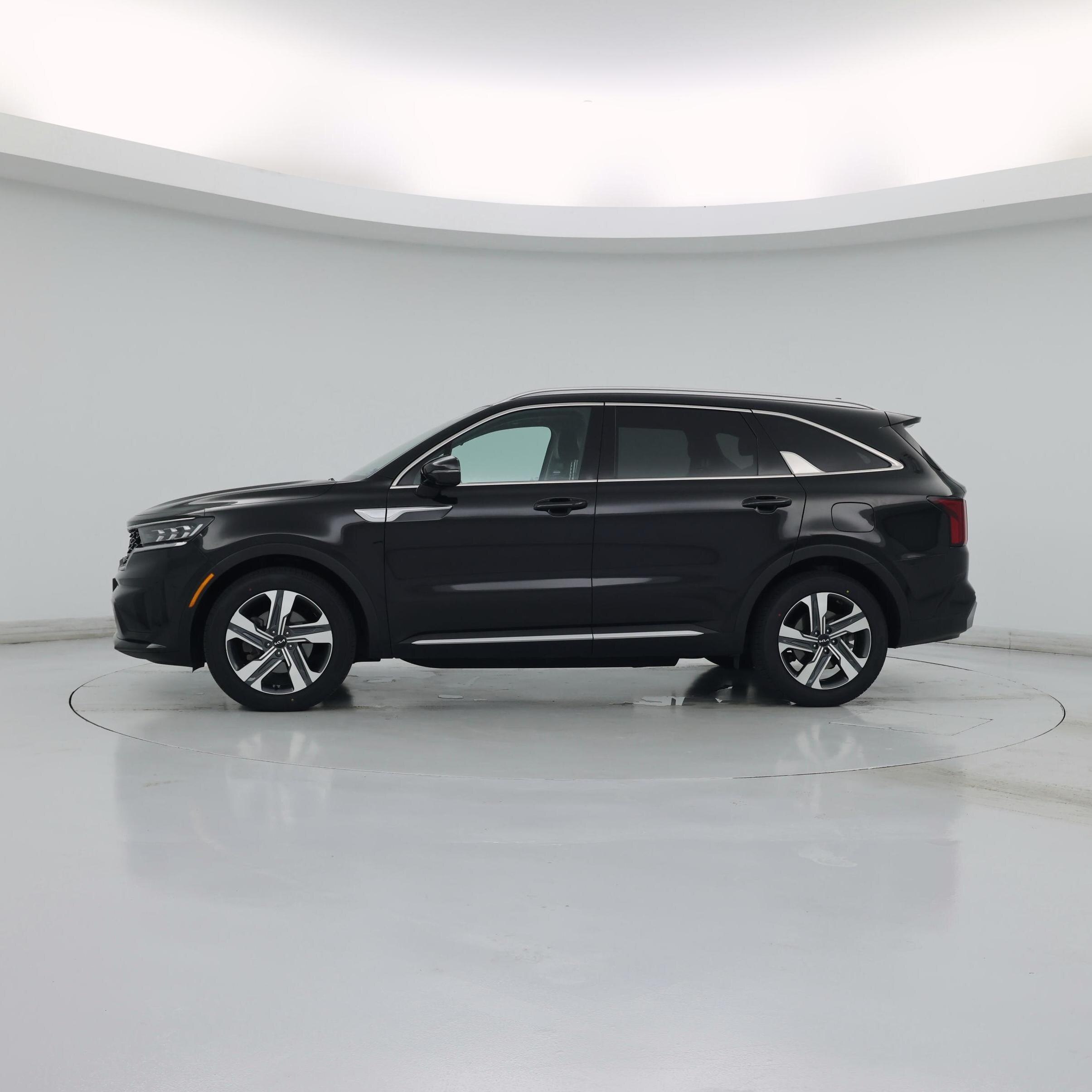 Thumbnail: 2022 Kia Sorento - 3