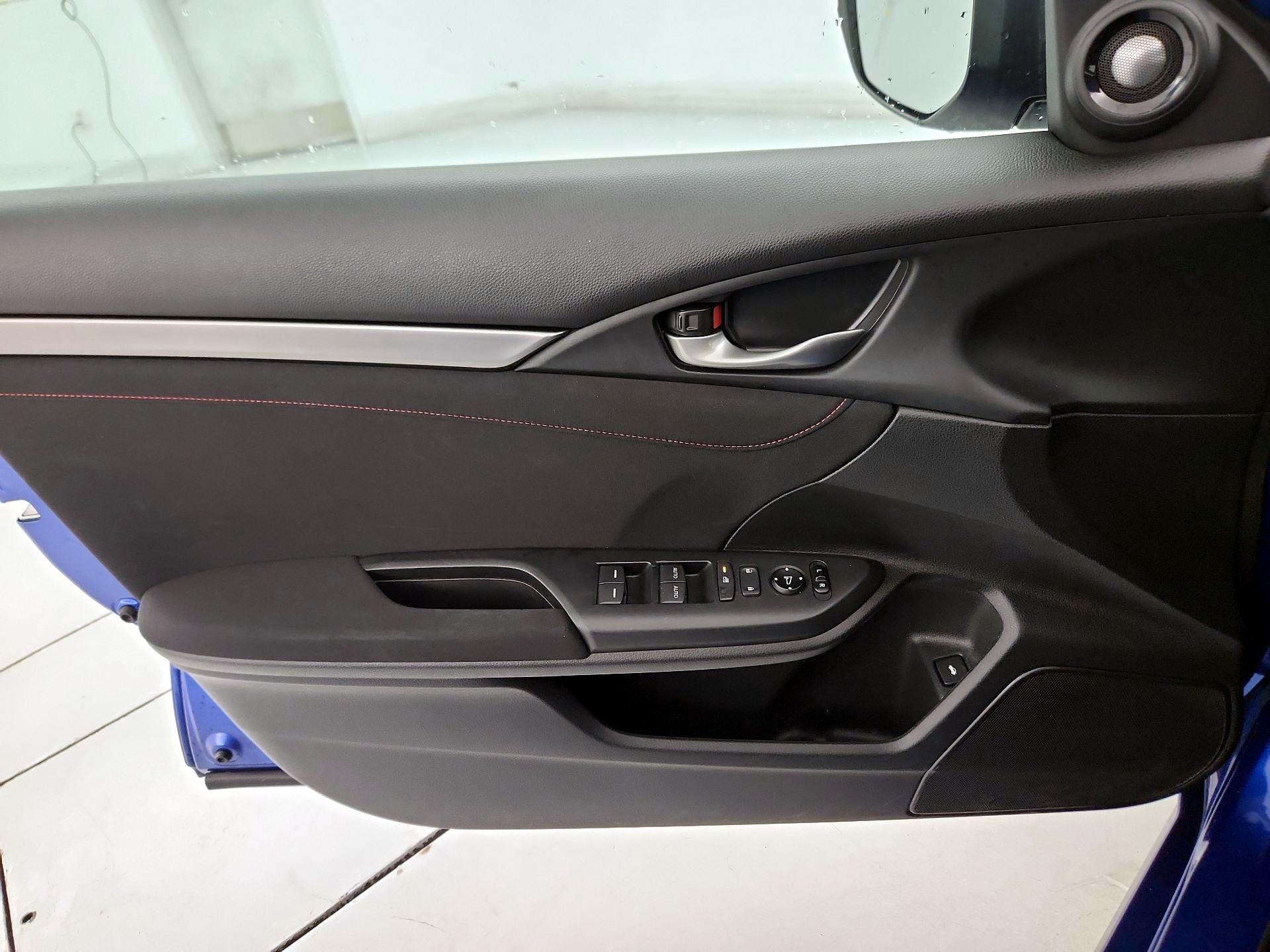 Thumbnail: 2019 Honda Civic - 12