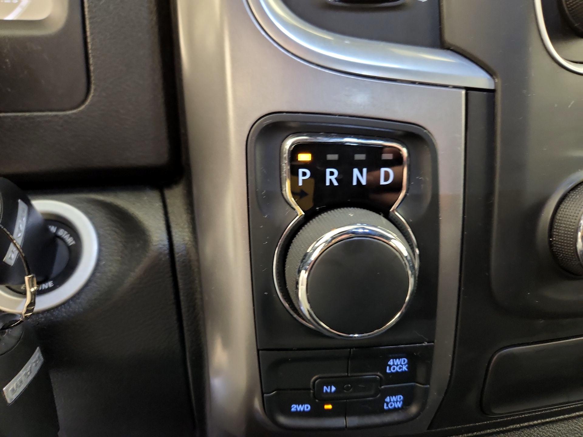 Thumbnail: 2024 RAM 1500 Classic - 17