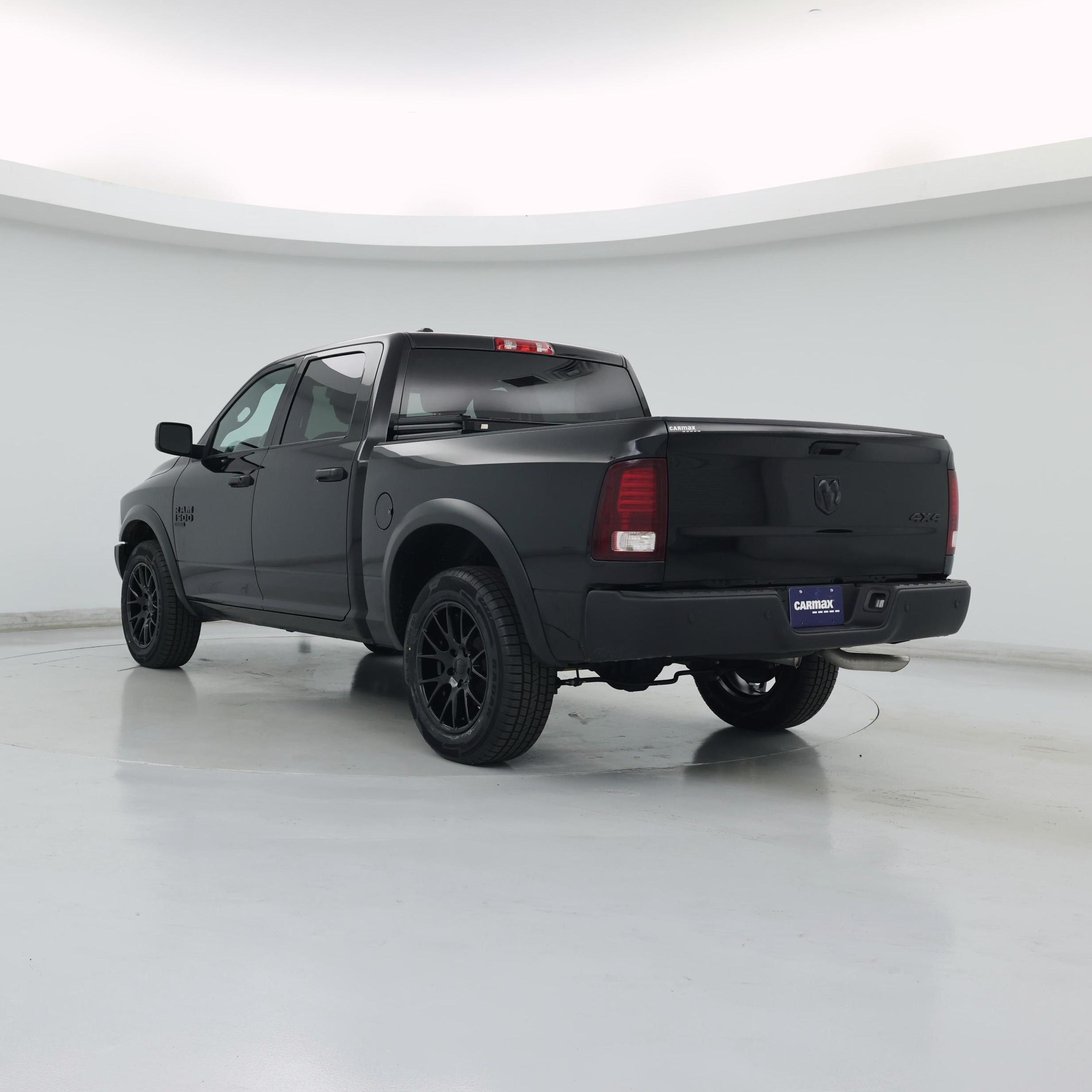 Thumbnail: 2024 RAM 1500 Classic - 2