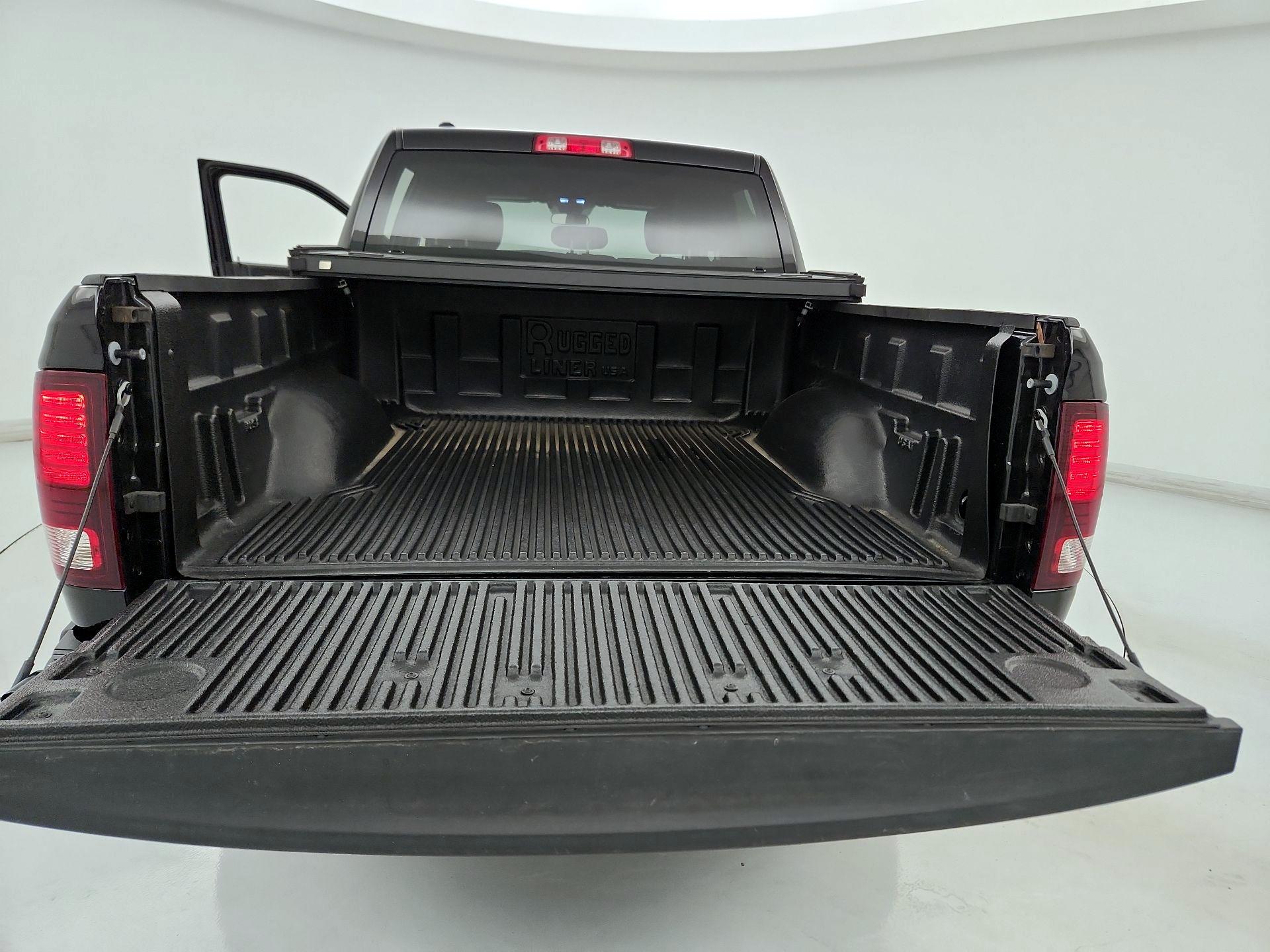 Thumbnail: 2024 RAM 1500 Classic - 20