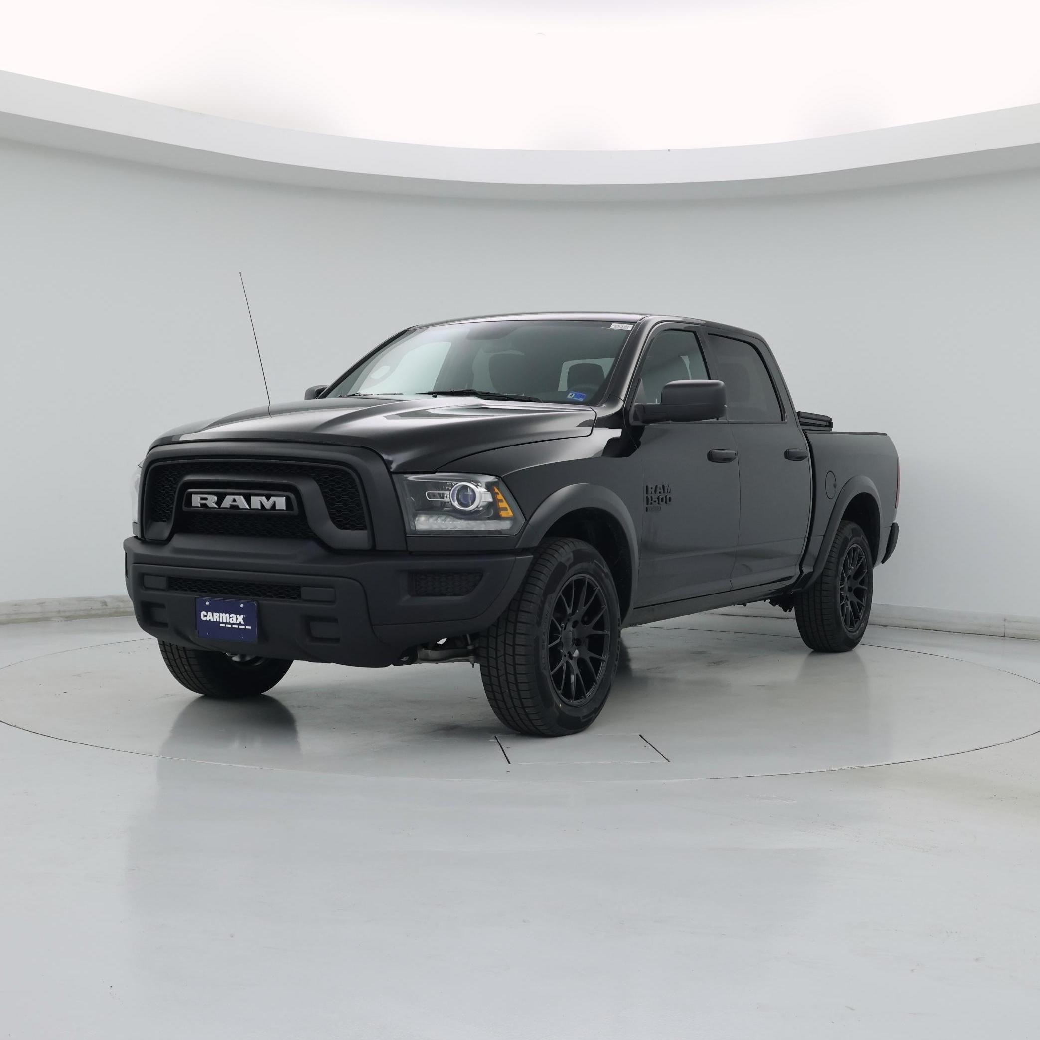 Thumbnail: 2024 RAM 1500 Classic - 4