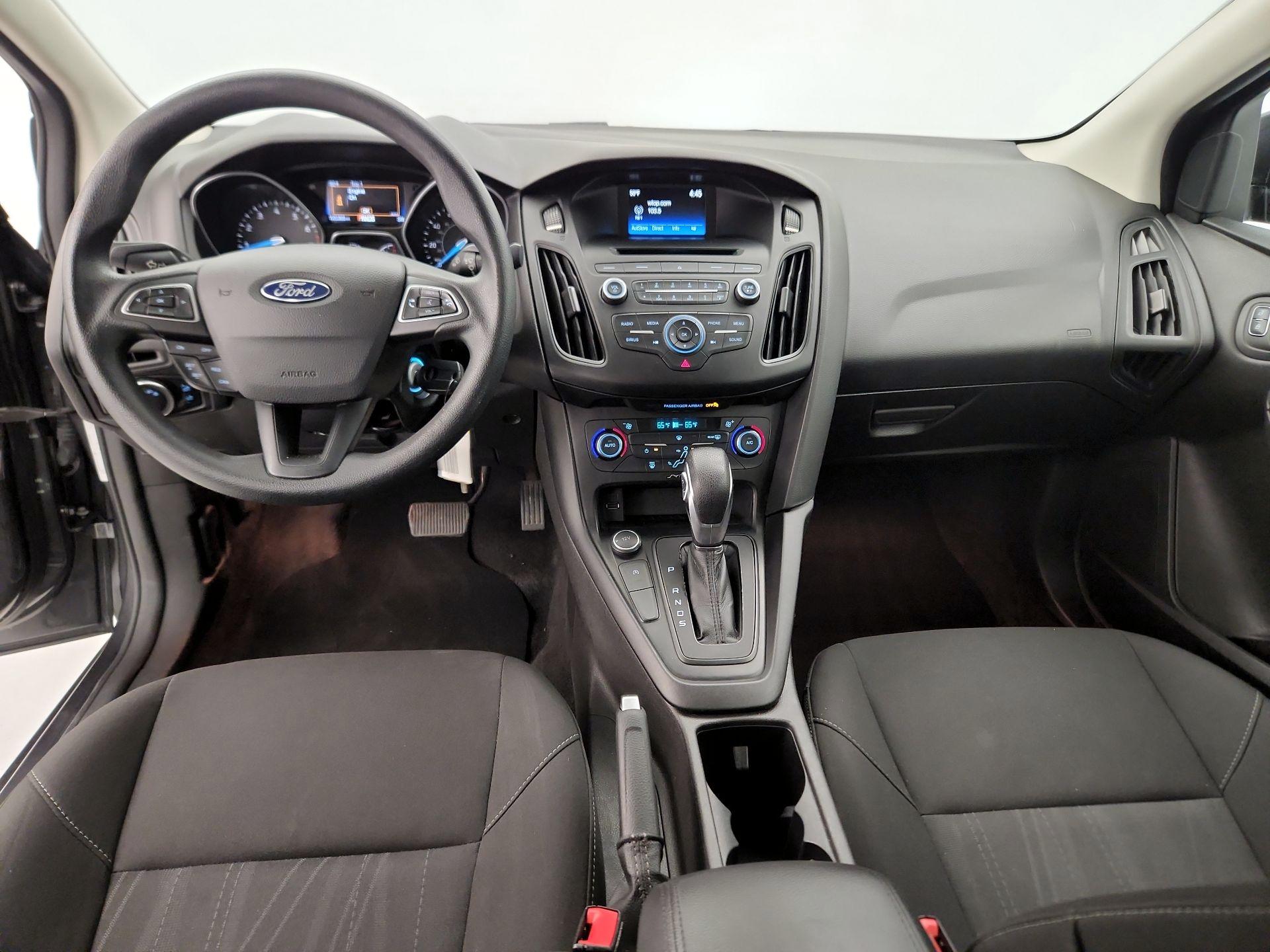 Thumbnail: 2017 Ford Focus - 9