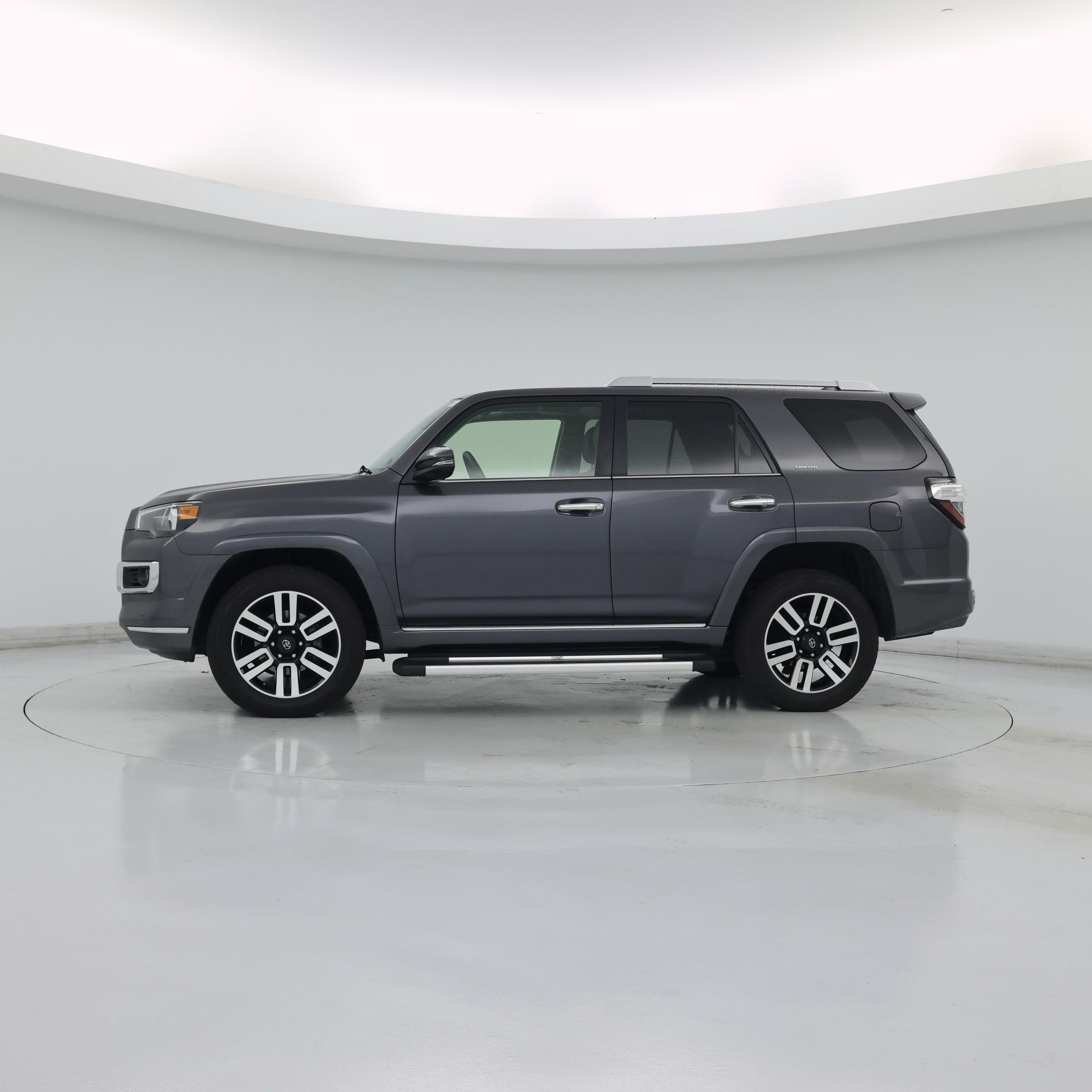 Thumbnail: 2023 Toyota 4Runner - 3