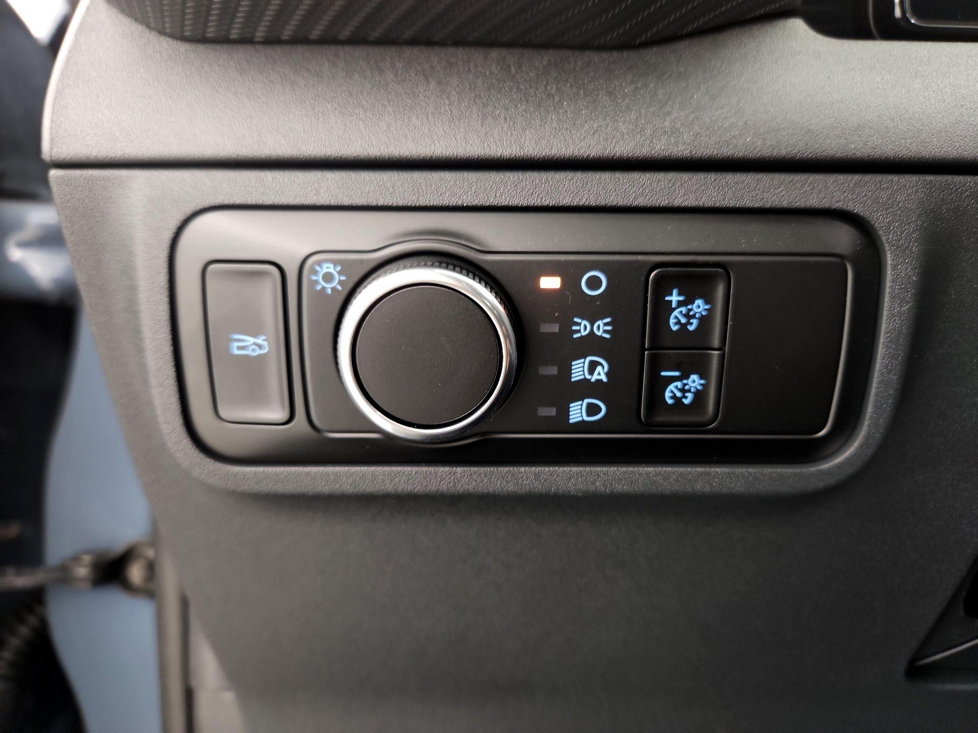 Thumbnail: 2025 Ford Mustang - 13