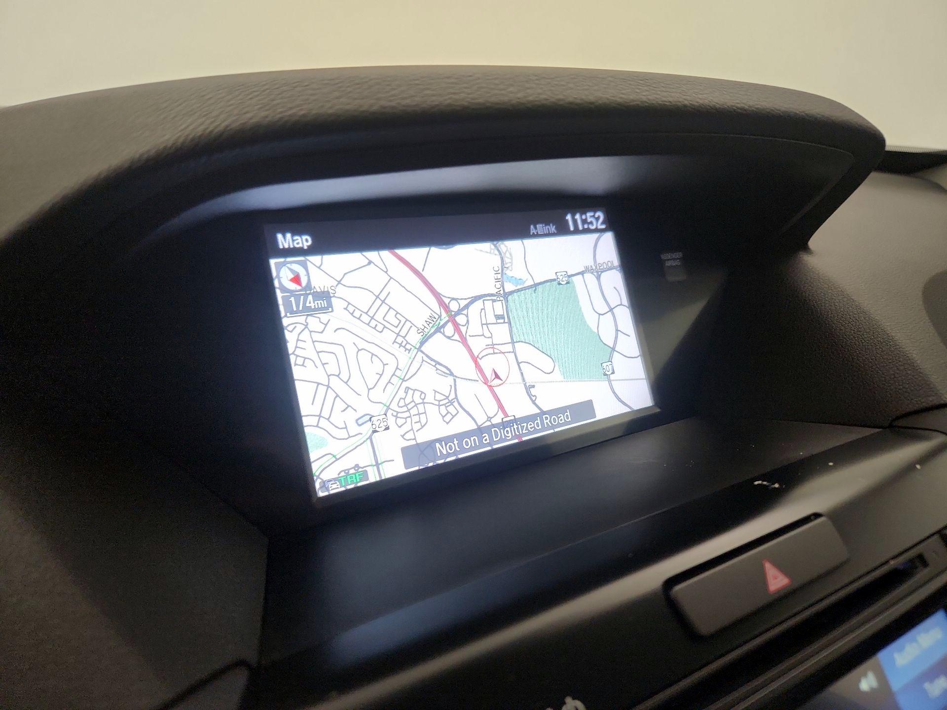 Thumbnail: 2019 Acura MDX - 14