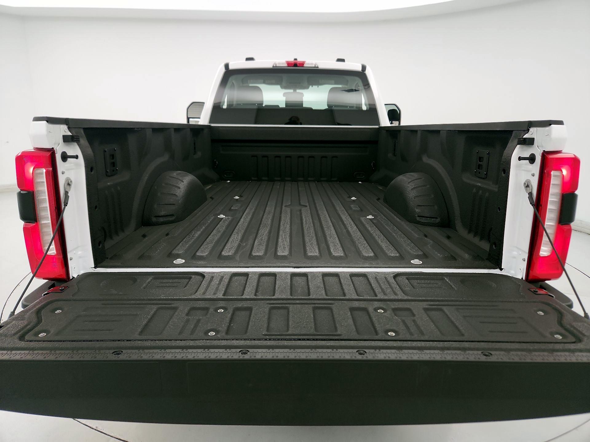 Thumbnail: 2025 Ford F-350 - 20