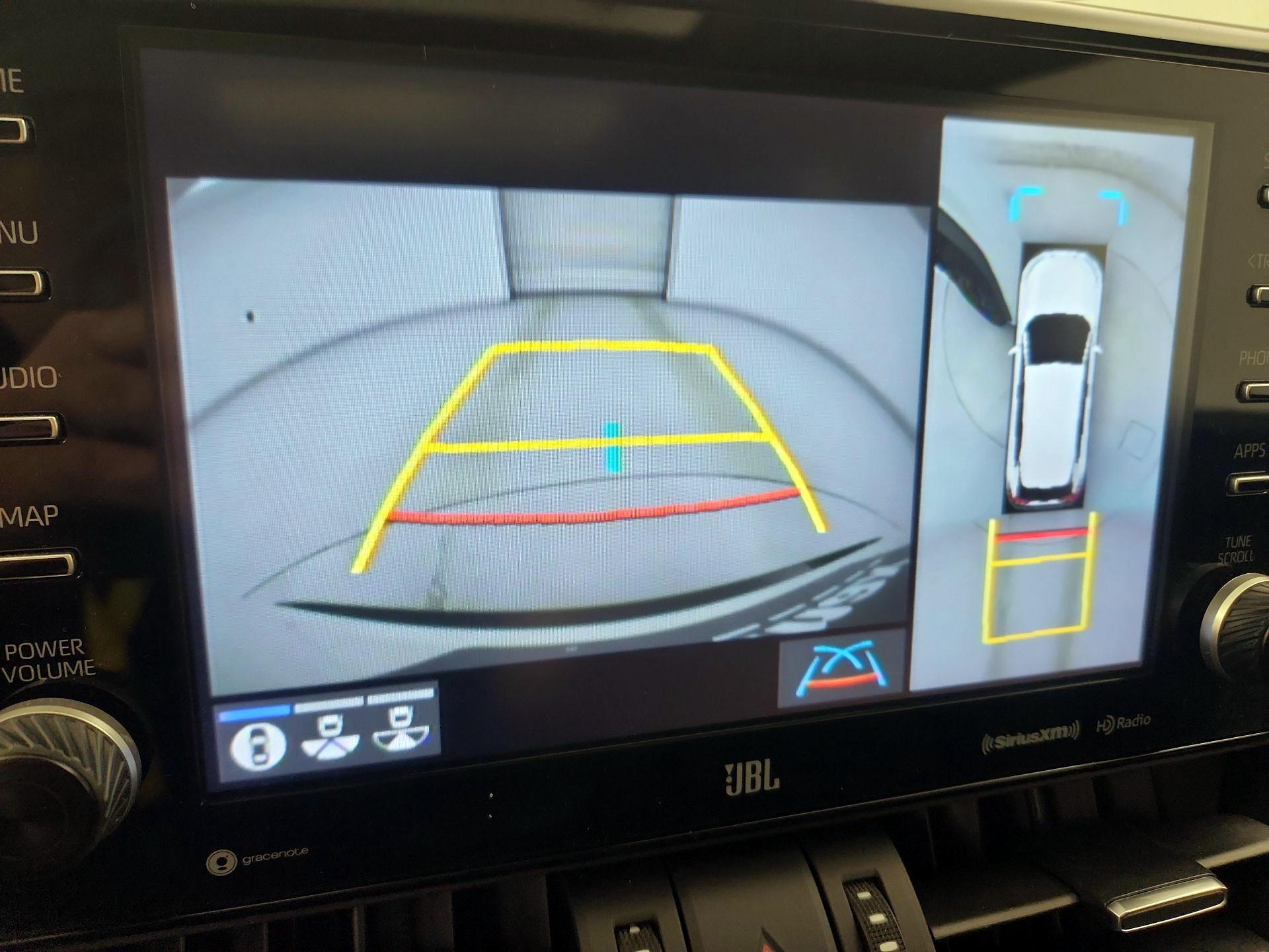 Thumbnail: 2022 Toyota RAV4 - 14