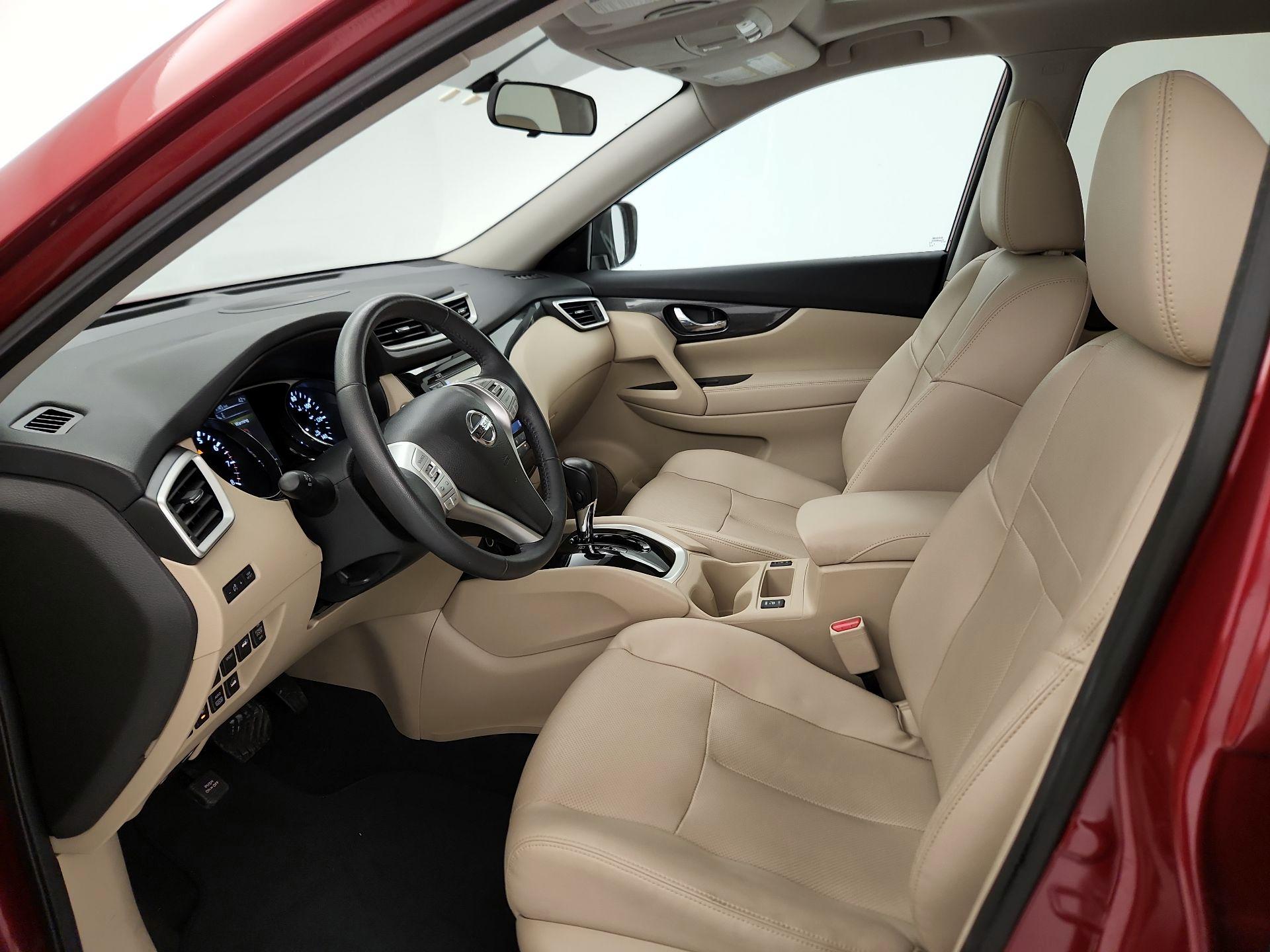 Thumbnail: 2016 Nissan Rogue - 11
