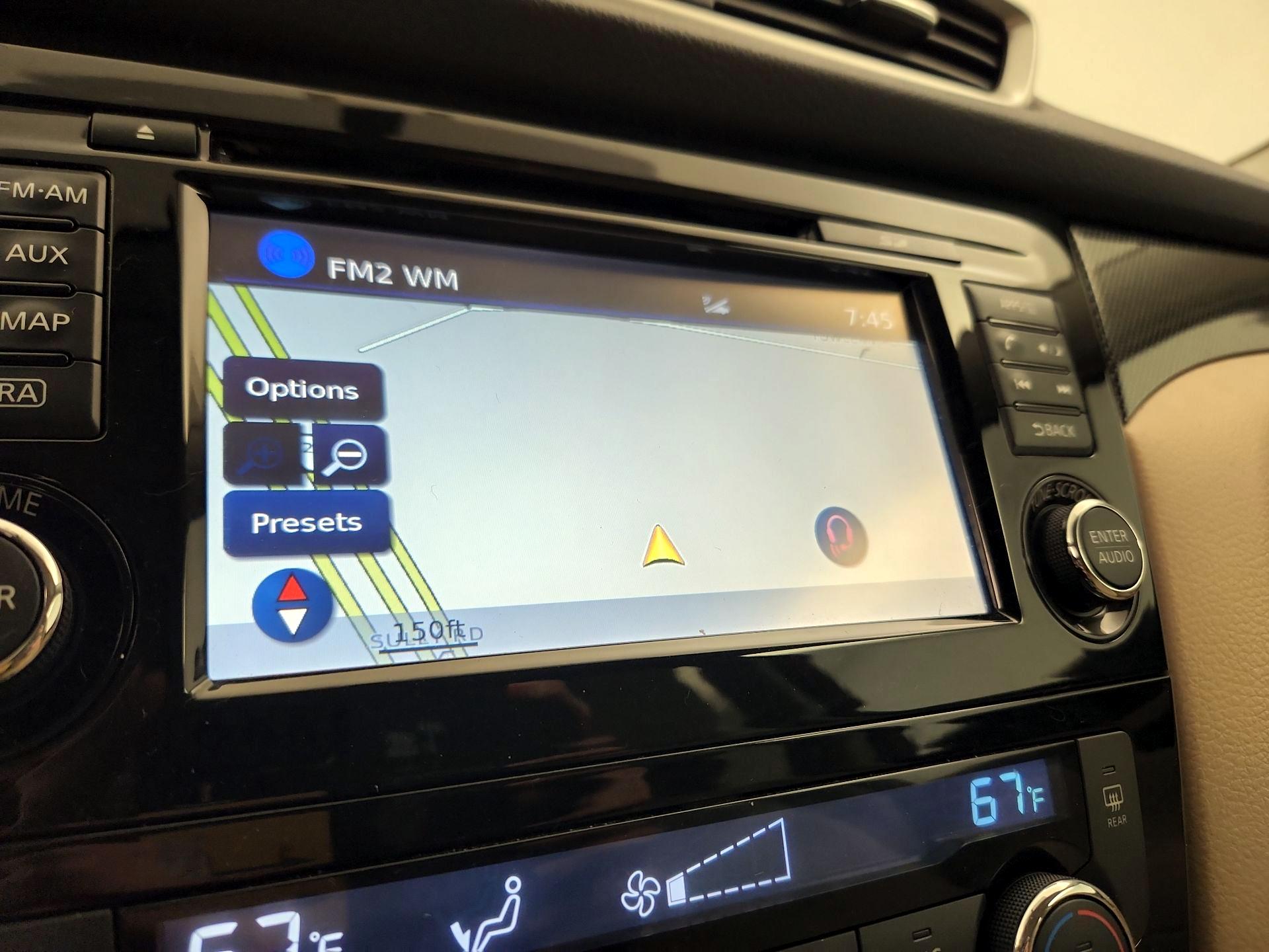 Thumbnail: 2016 Nissan Rogue - 14