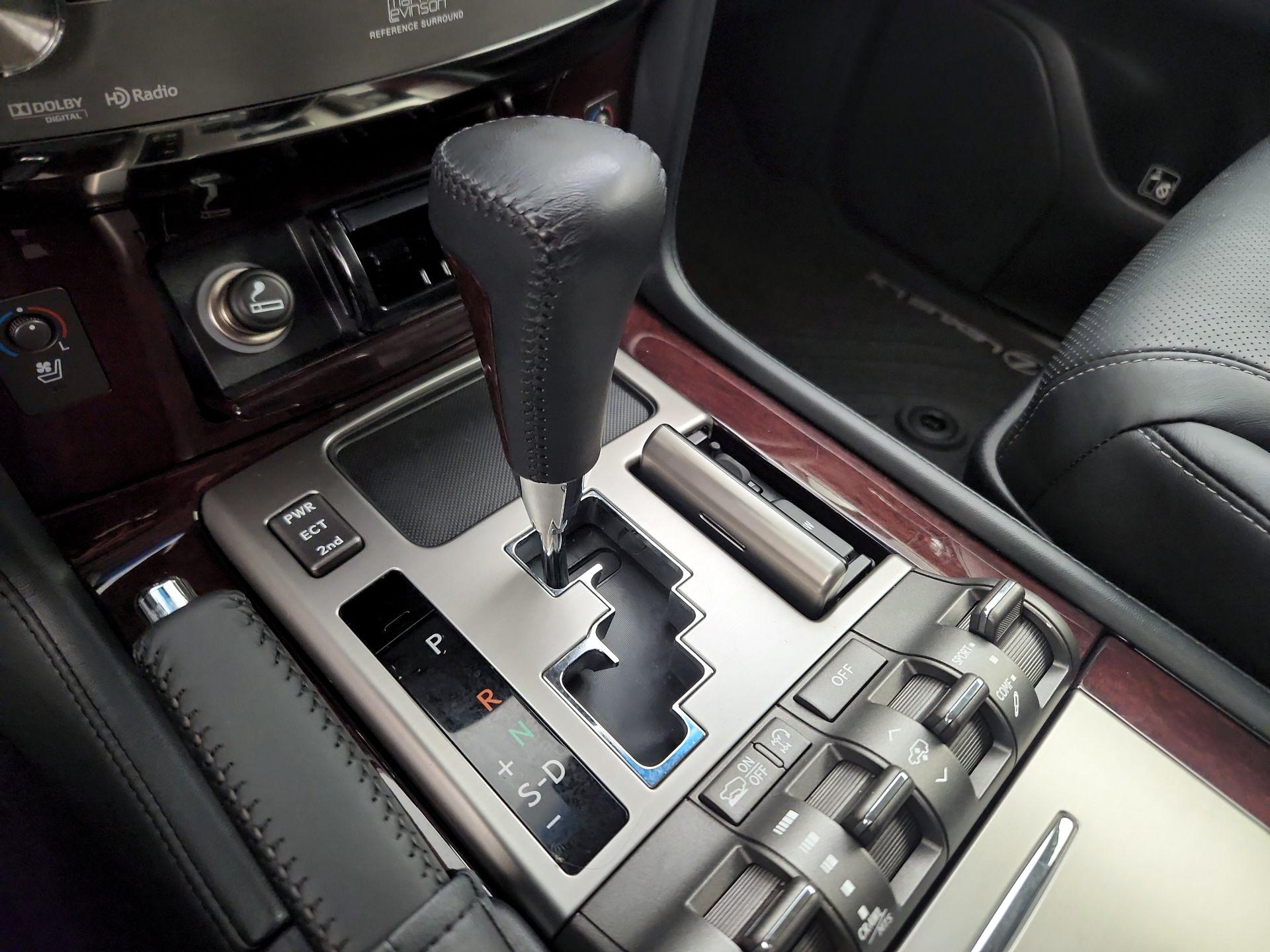 Thumbnail: 2014 Lexus LX - 18