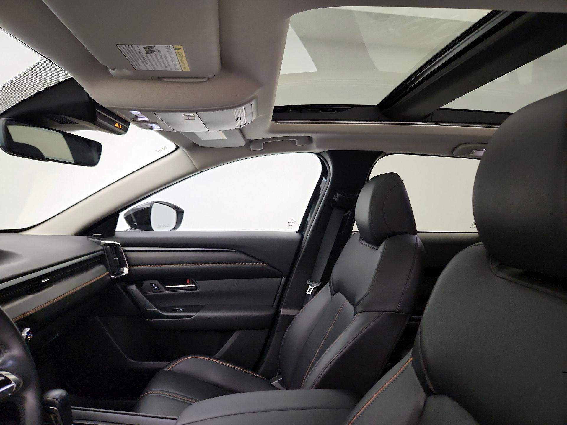 Thumbnail: 2023 Mazda CX-50 - 19