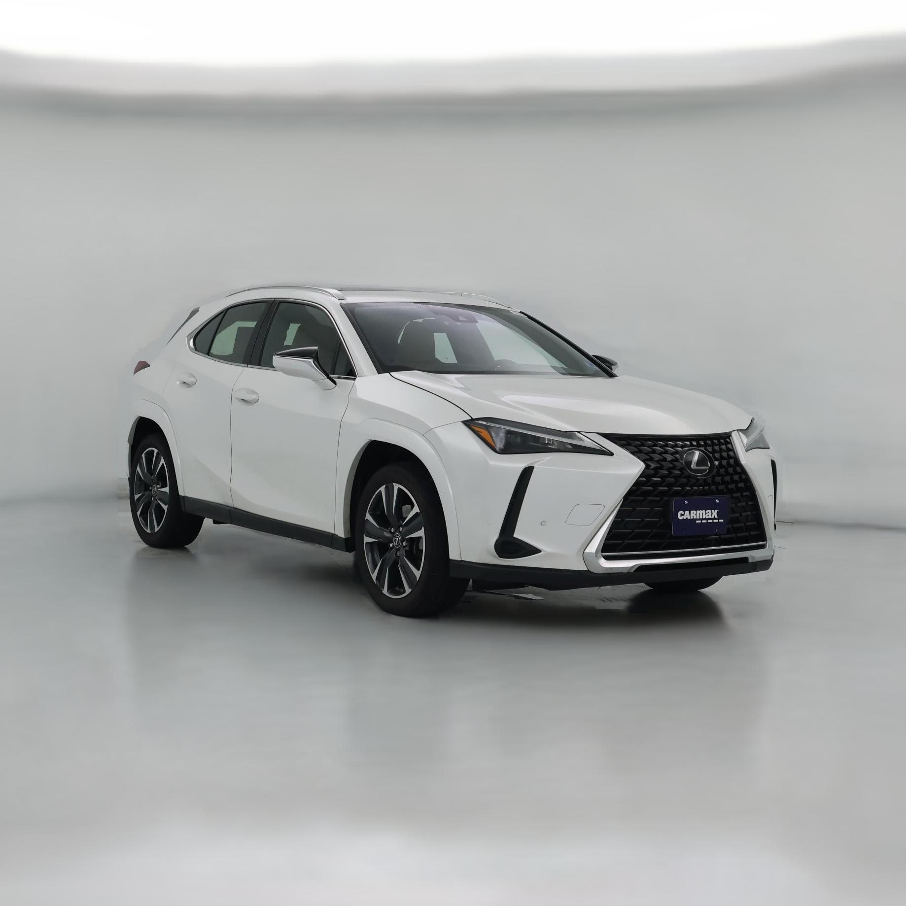Thumbnail: 2023 Lexus UX - 1
