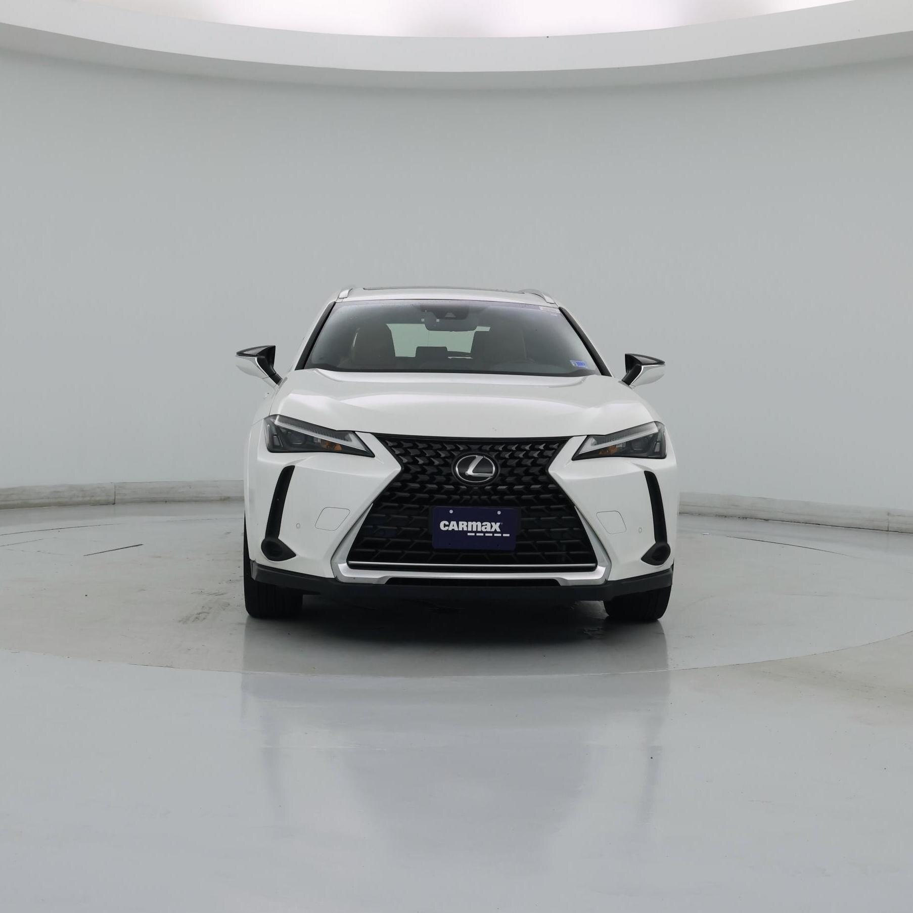 Thumbnail: 2023 Lexus UX - 5