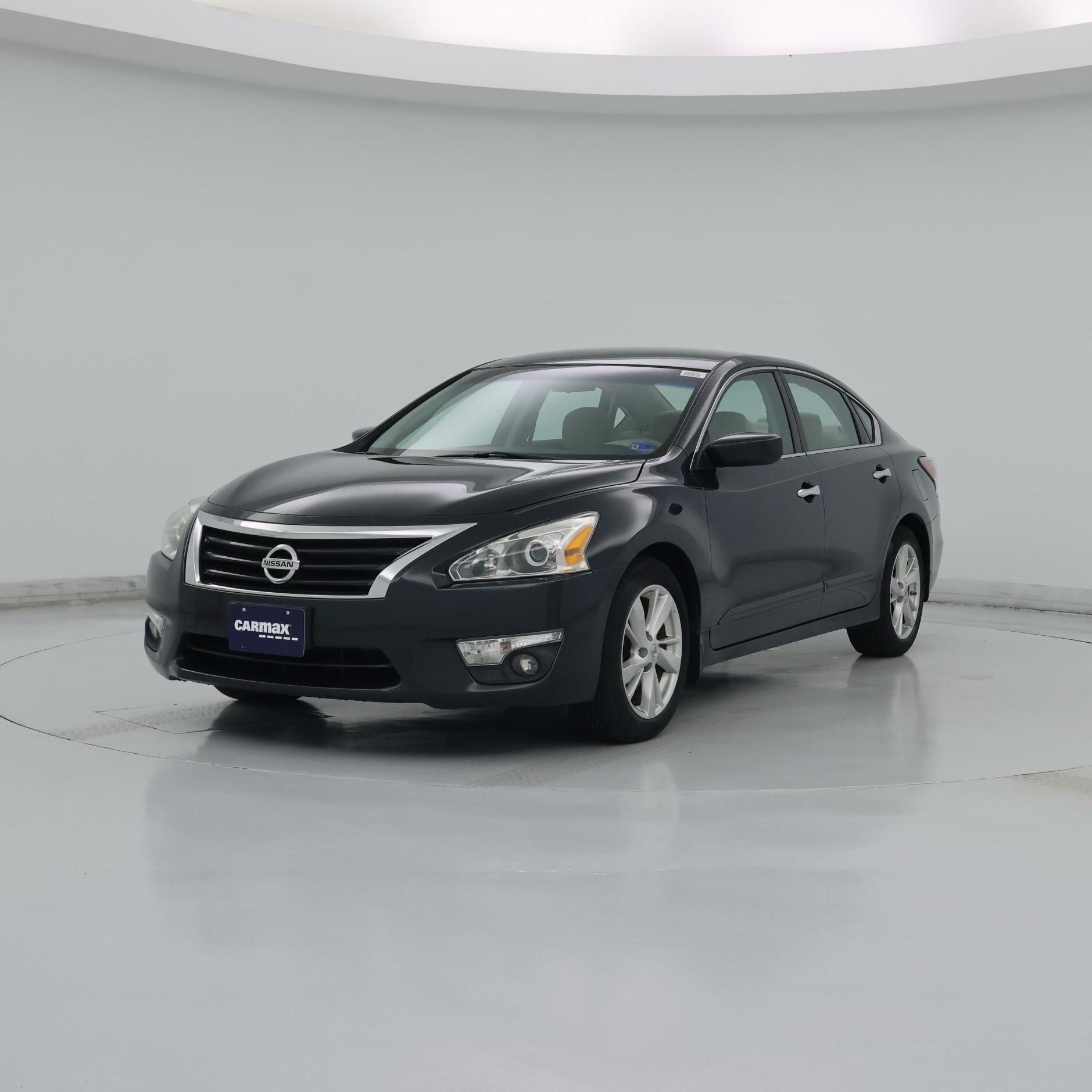 Thumbnail: 2015 Nissan Altima - 4