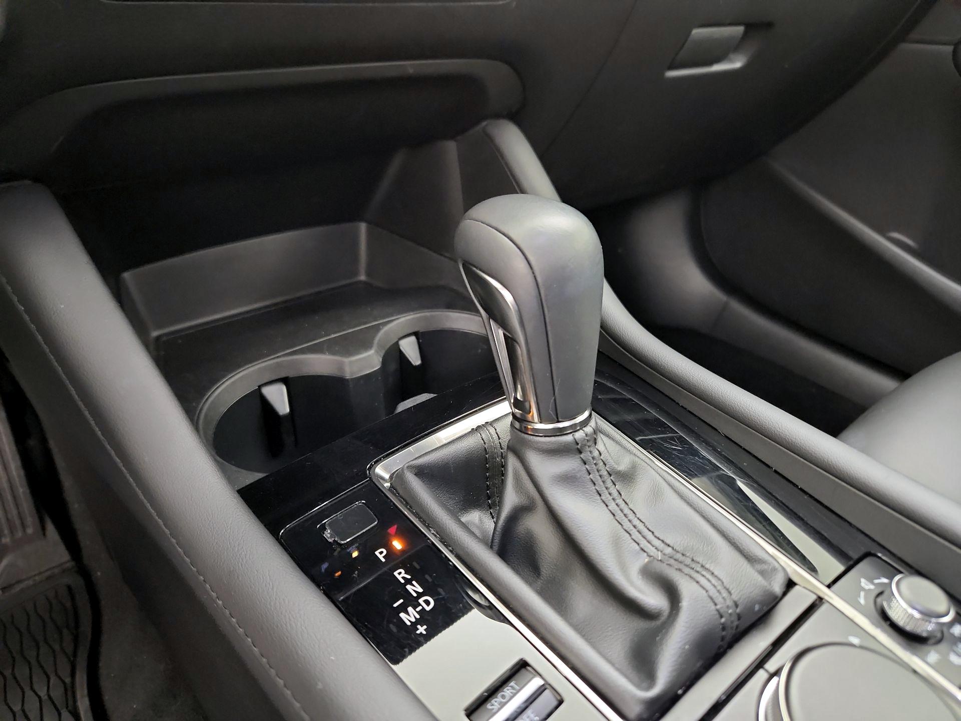 Thumbnail: 2022 Mazda Mazda3 - 17