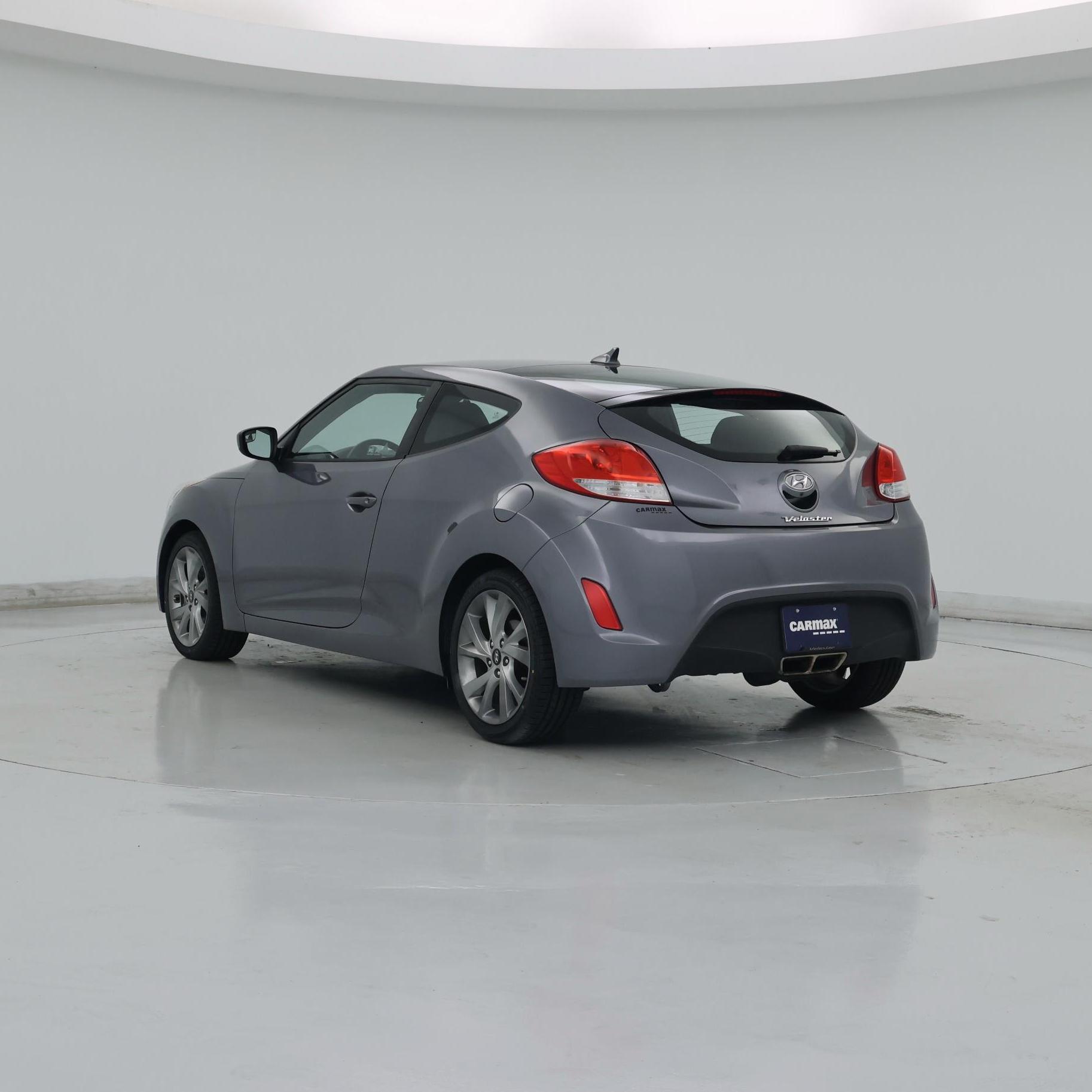 Thumbnail: 2017 Hyundai Veloster - 2
