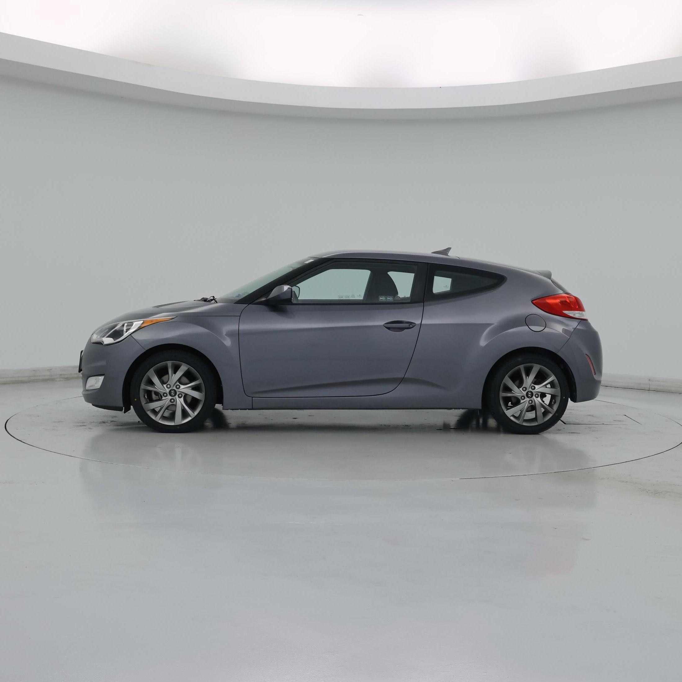 Thumbnail: 2017 Hyundai Veloster - 3