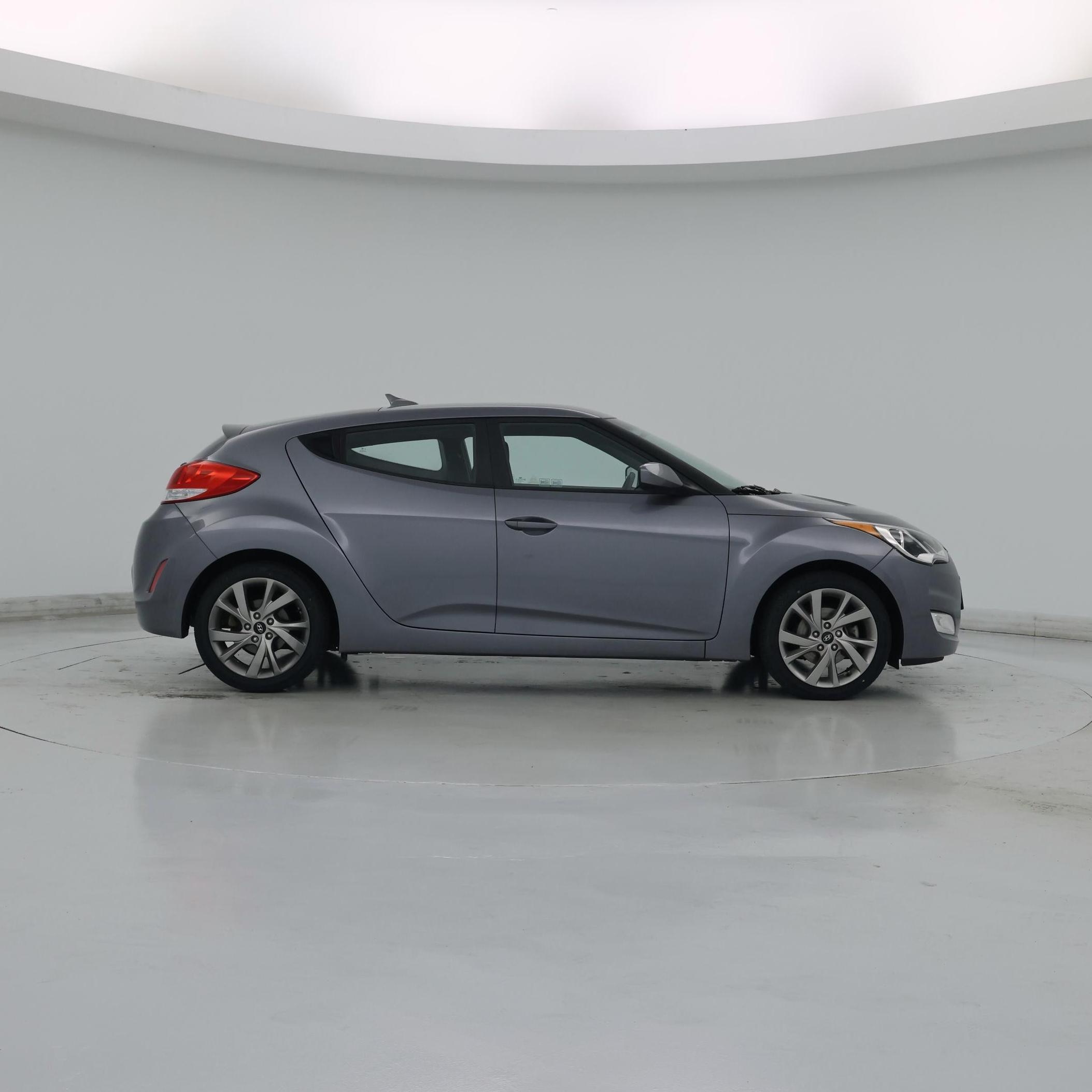 Thumbnail: 2017 Hyundai Veloster - 7