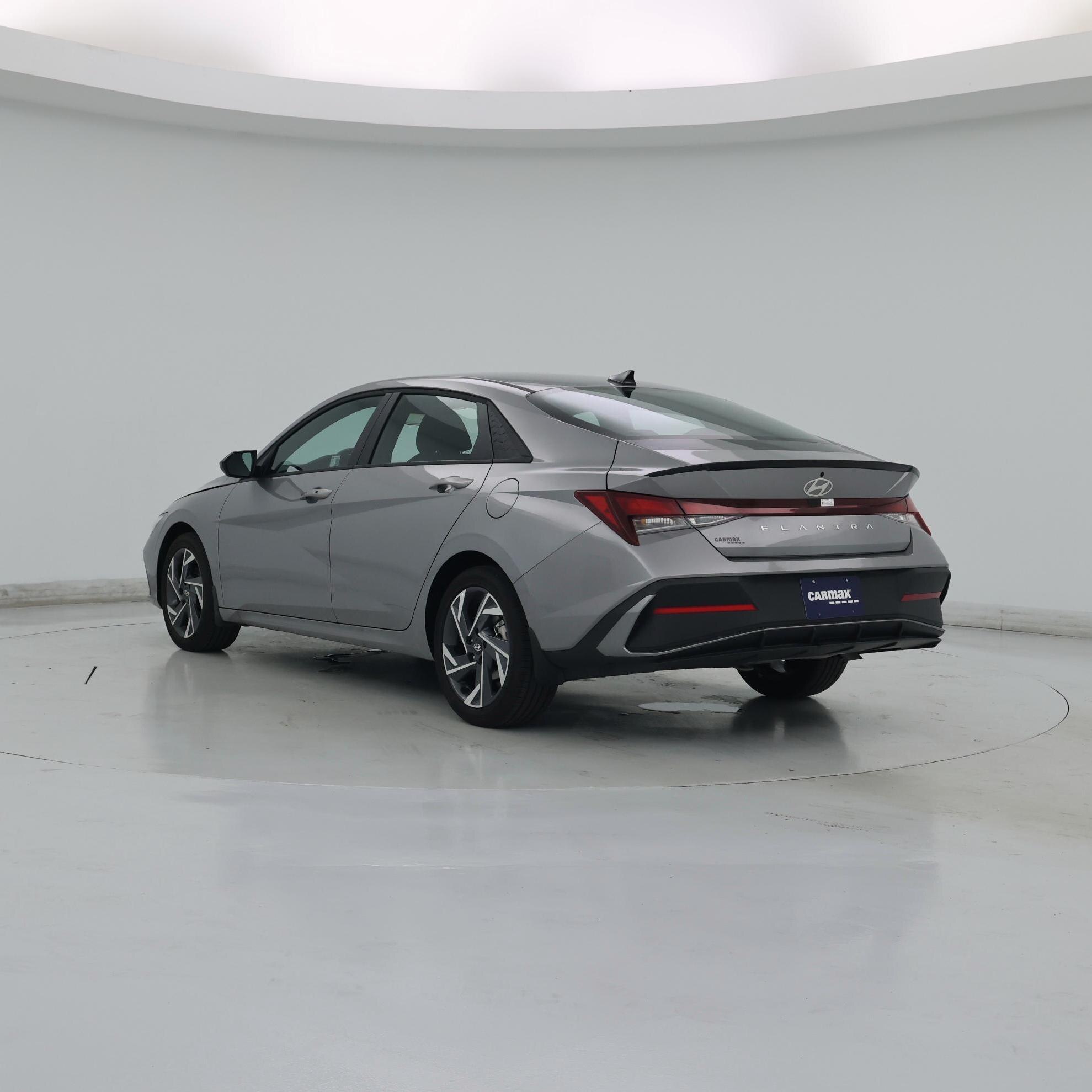 Thumbnail: 2025 Hyundai Elantra - 2