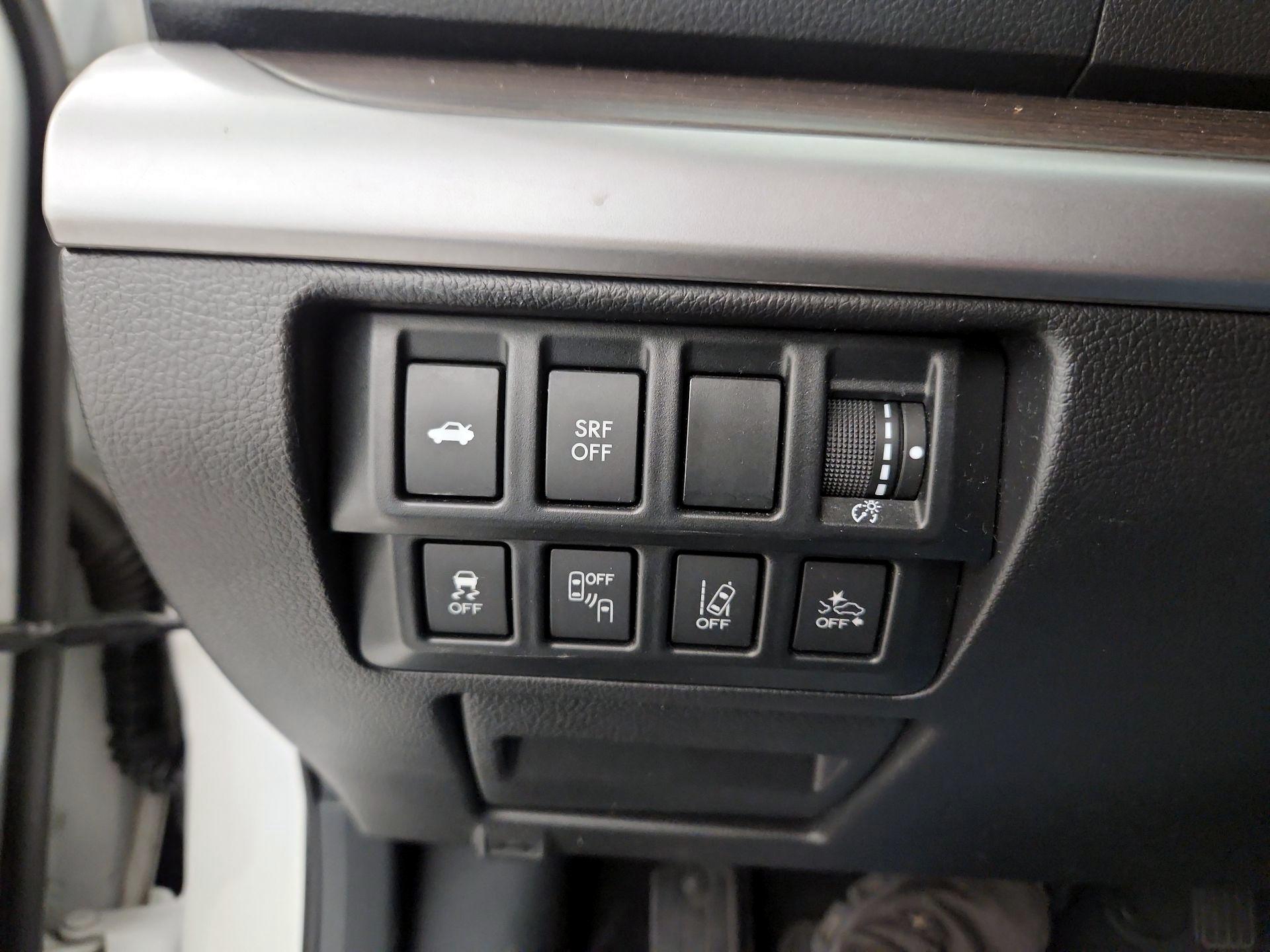 Thumbnail: 2016 Subaru Legacy - 13