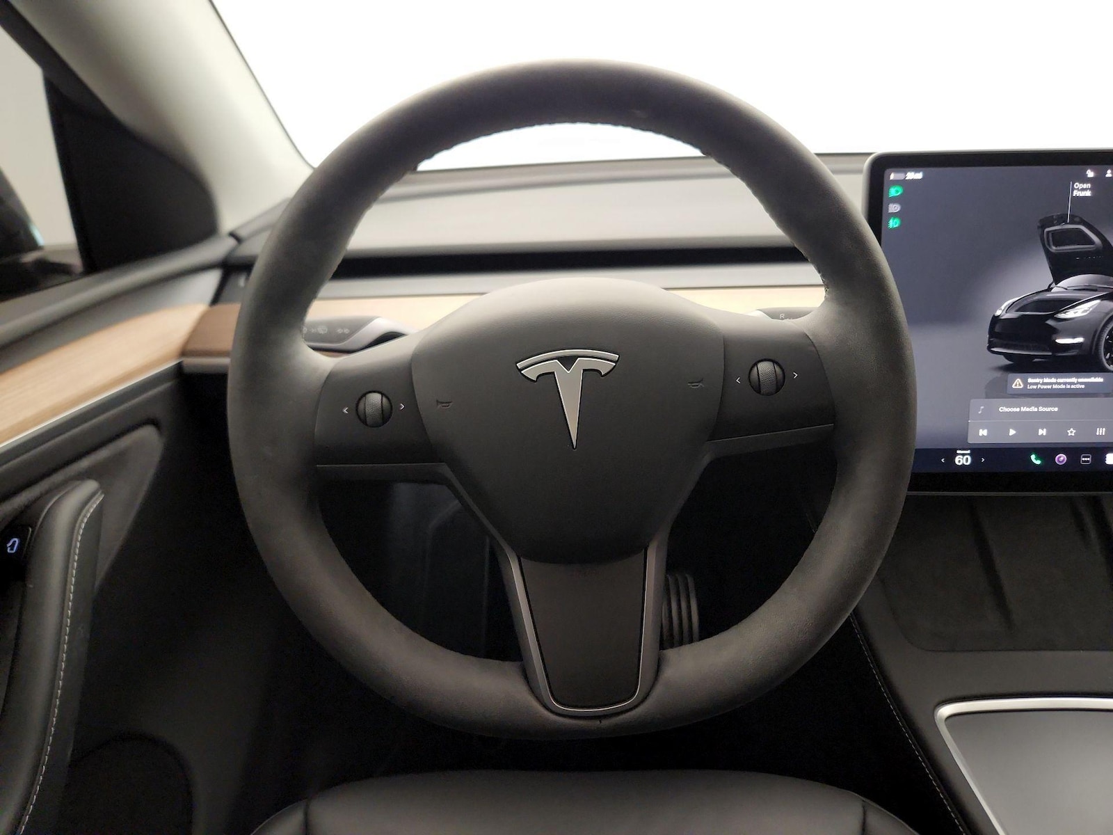 2025 Tesla Model Y Performance - Photo 11