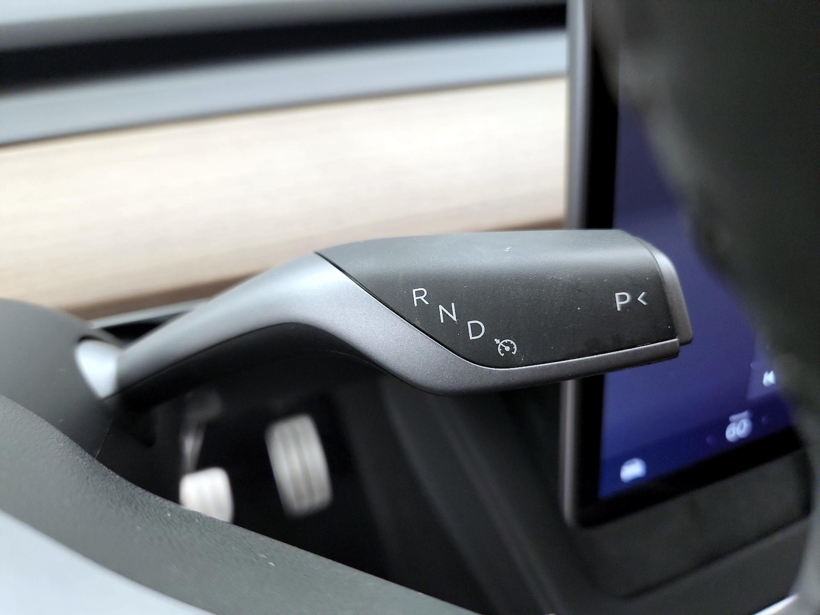 2025 Tesla Model Y Performance - Photo 17