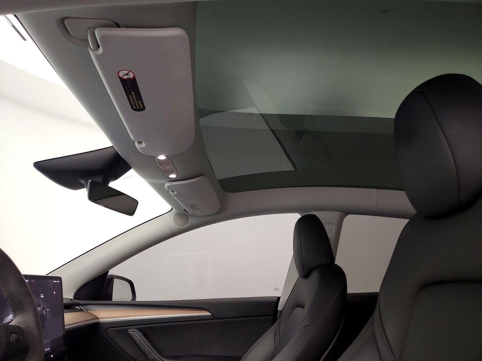 2025 Tesla Model Y Performance - Photo 18
