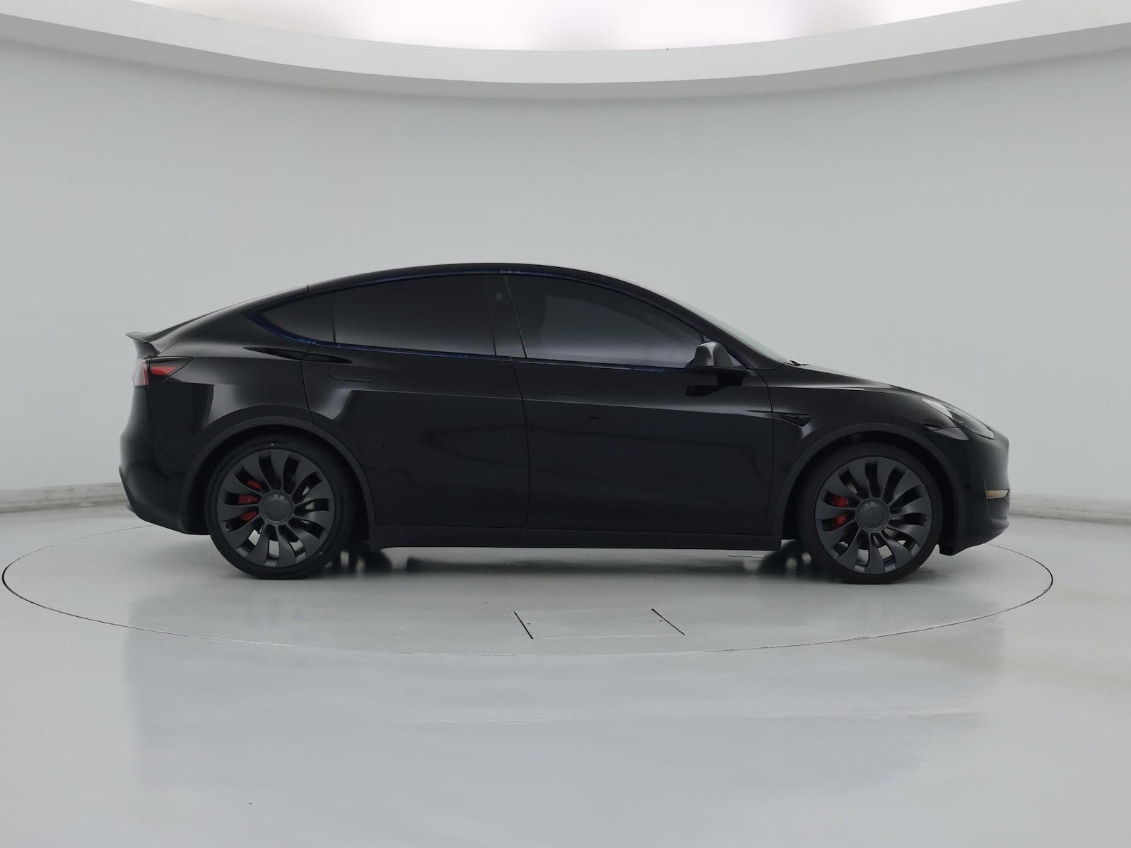 2025 Tesla Model Y Performance - Photo 8