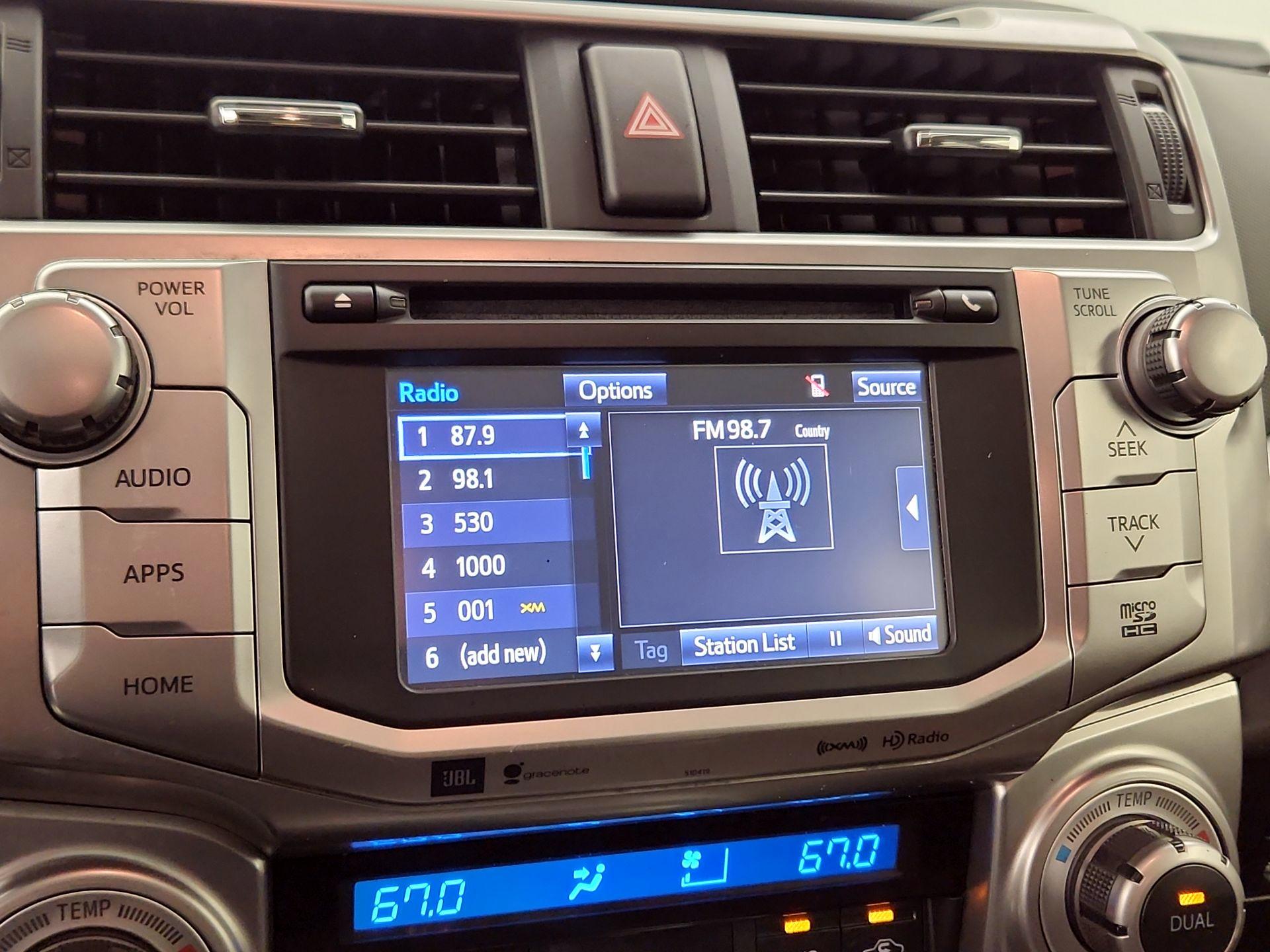 Thumbnail: 2019 Toyota 4Runner - 16