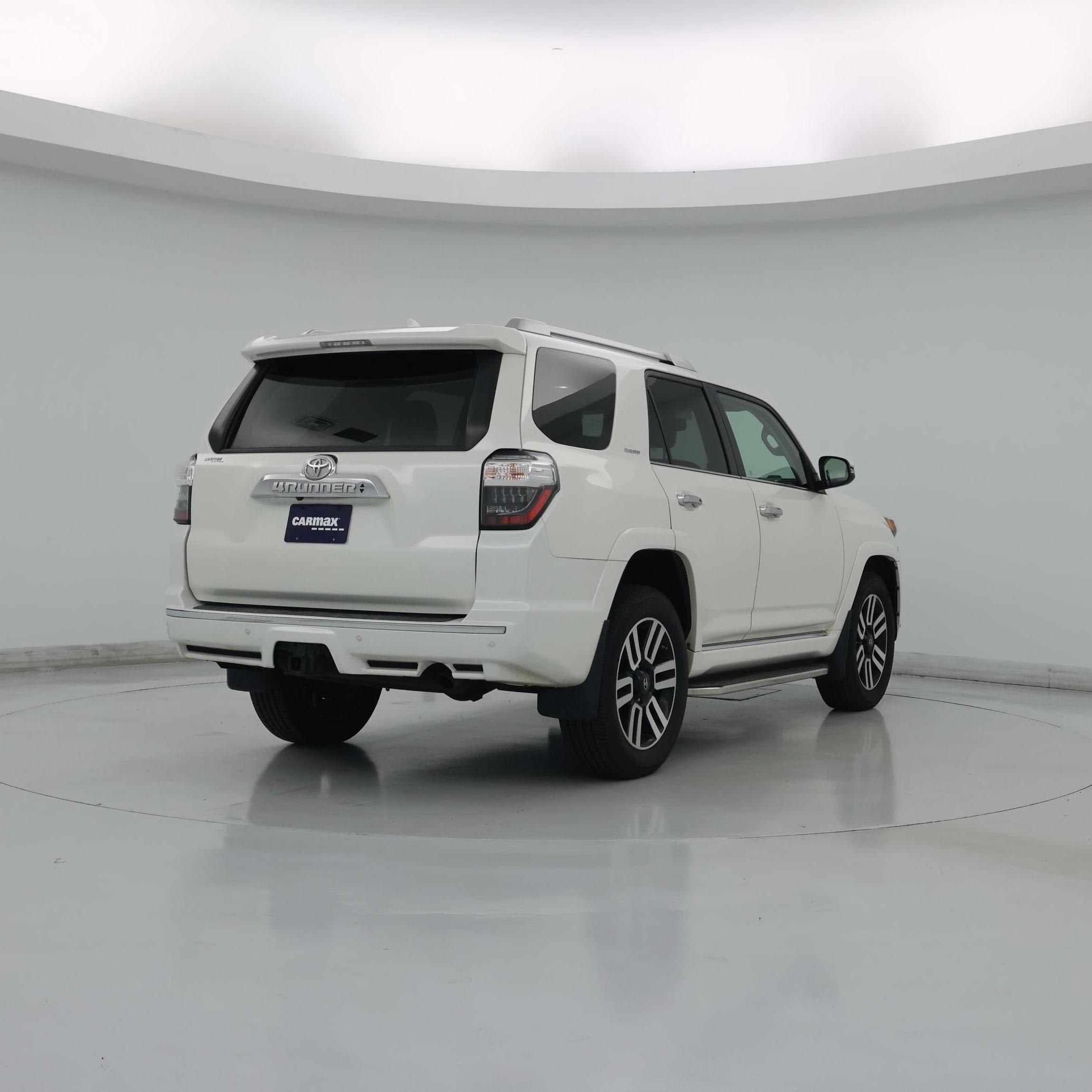 Thumbnail: 2019 Toyota 4Runner - 8