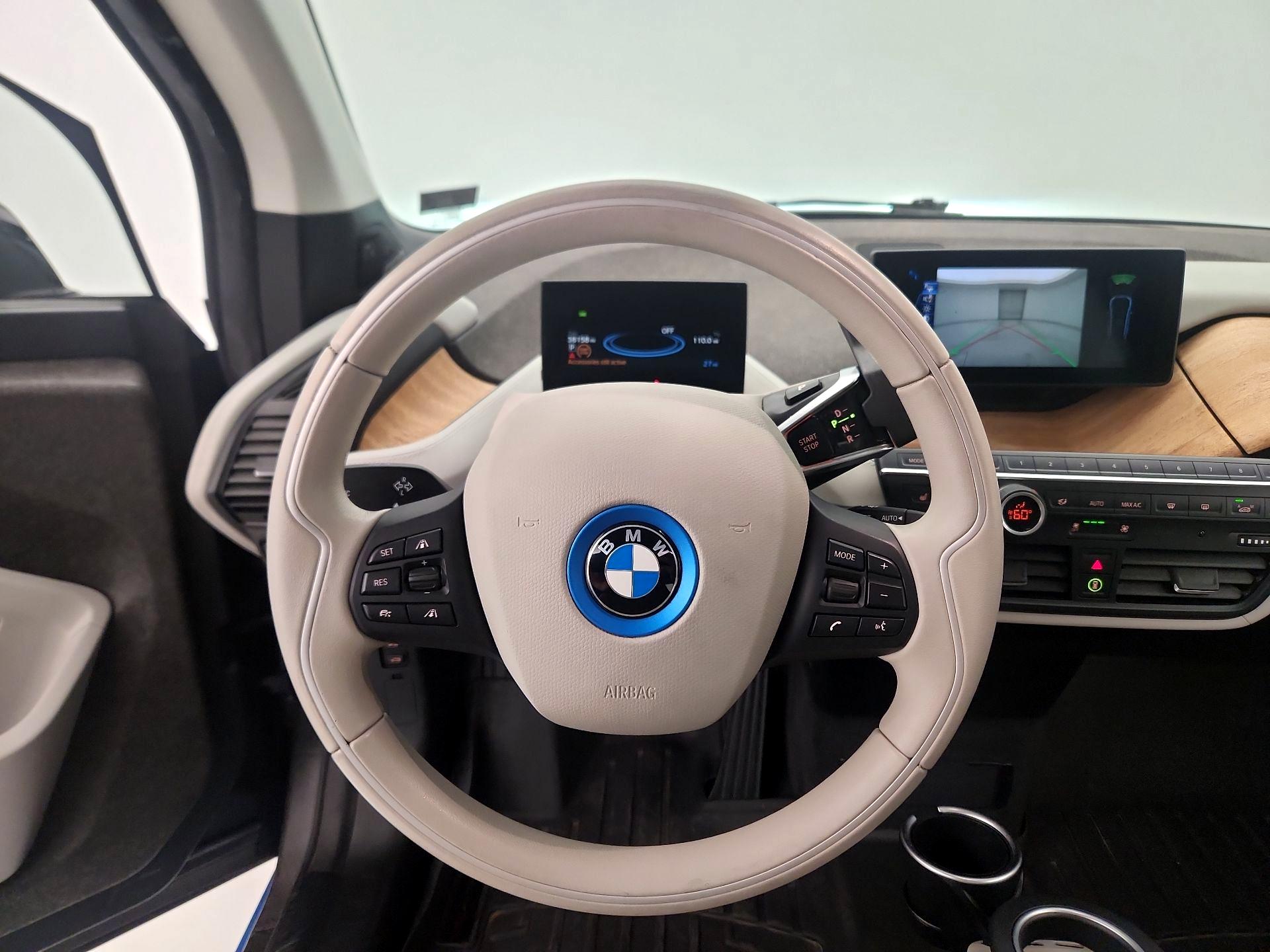 Thumbnail: 2016 BMW i3 - 10
