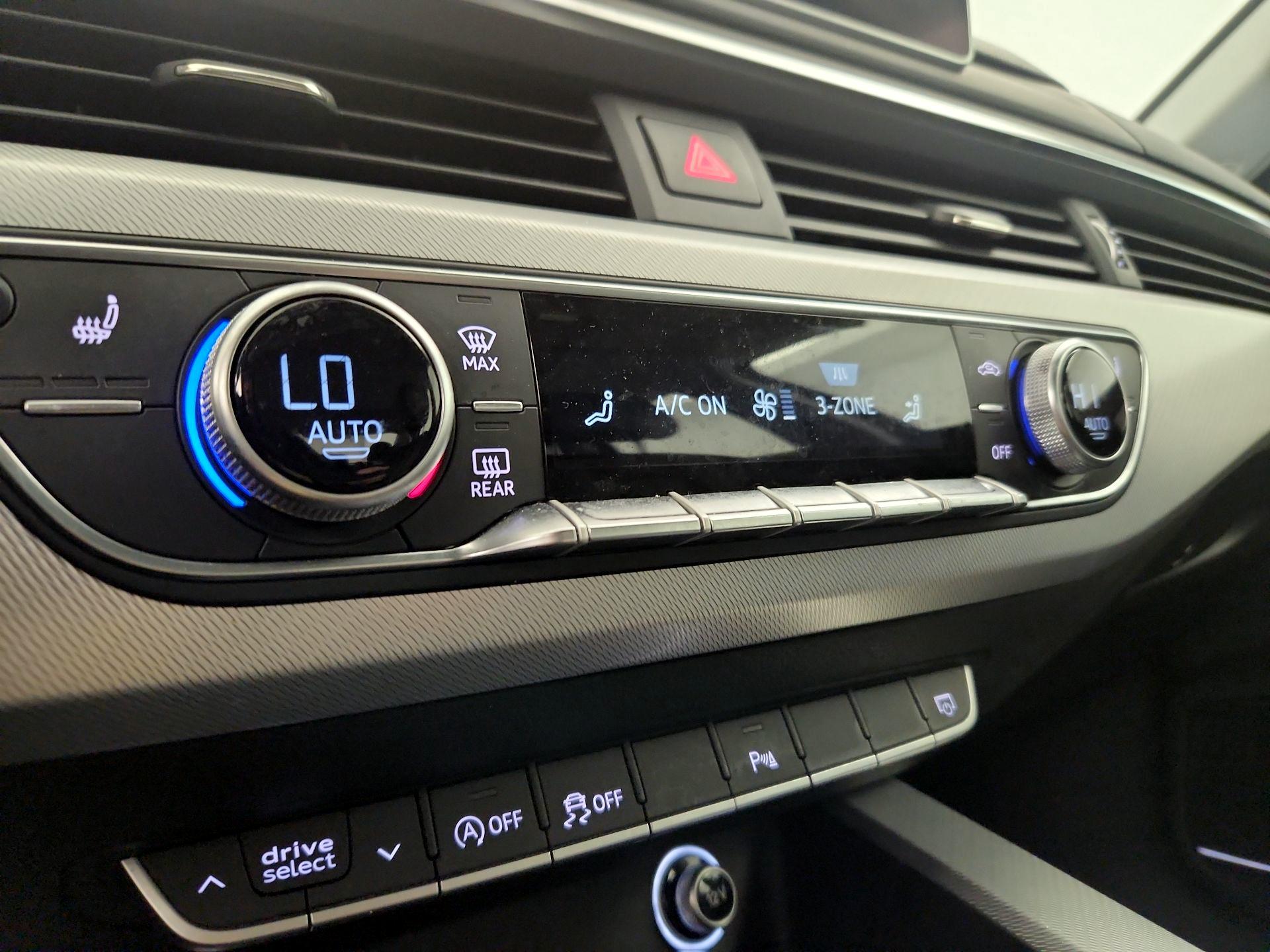 Thumbnail: 2018 Audi A4 - 16