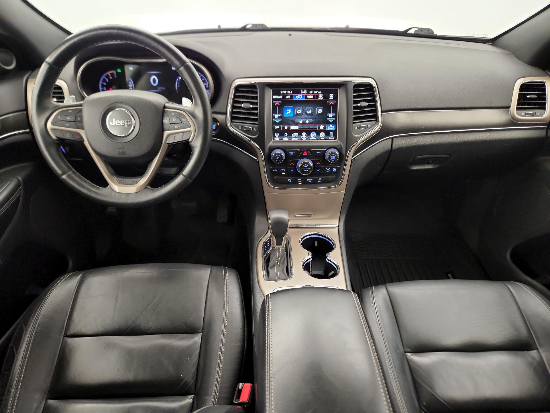 Thumbnail: 2017 Jeep Grand Cherokee - 9