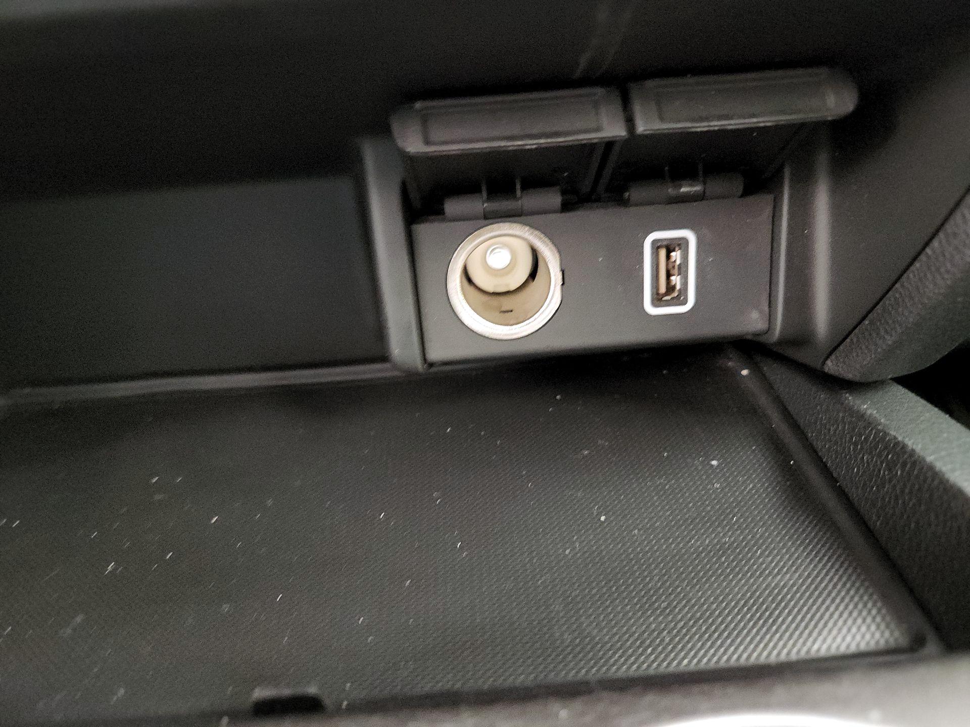 Thumbnail: 2019 Honda Pilot - 19