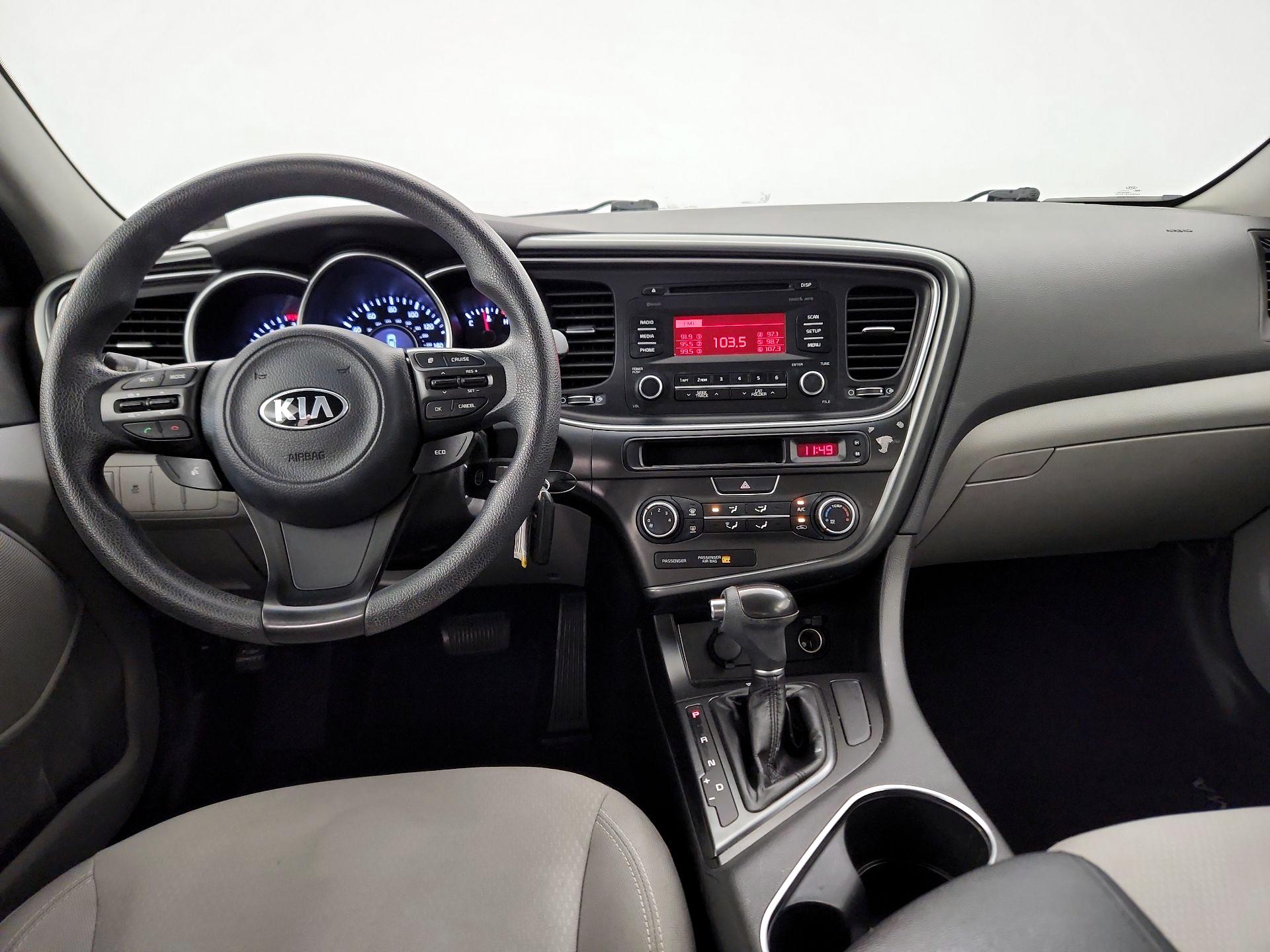 Thumbnail: 2015 Kia Optima - 9
