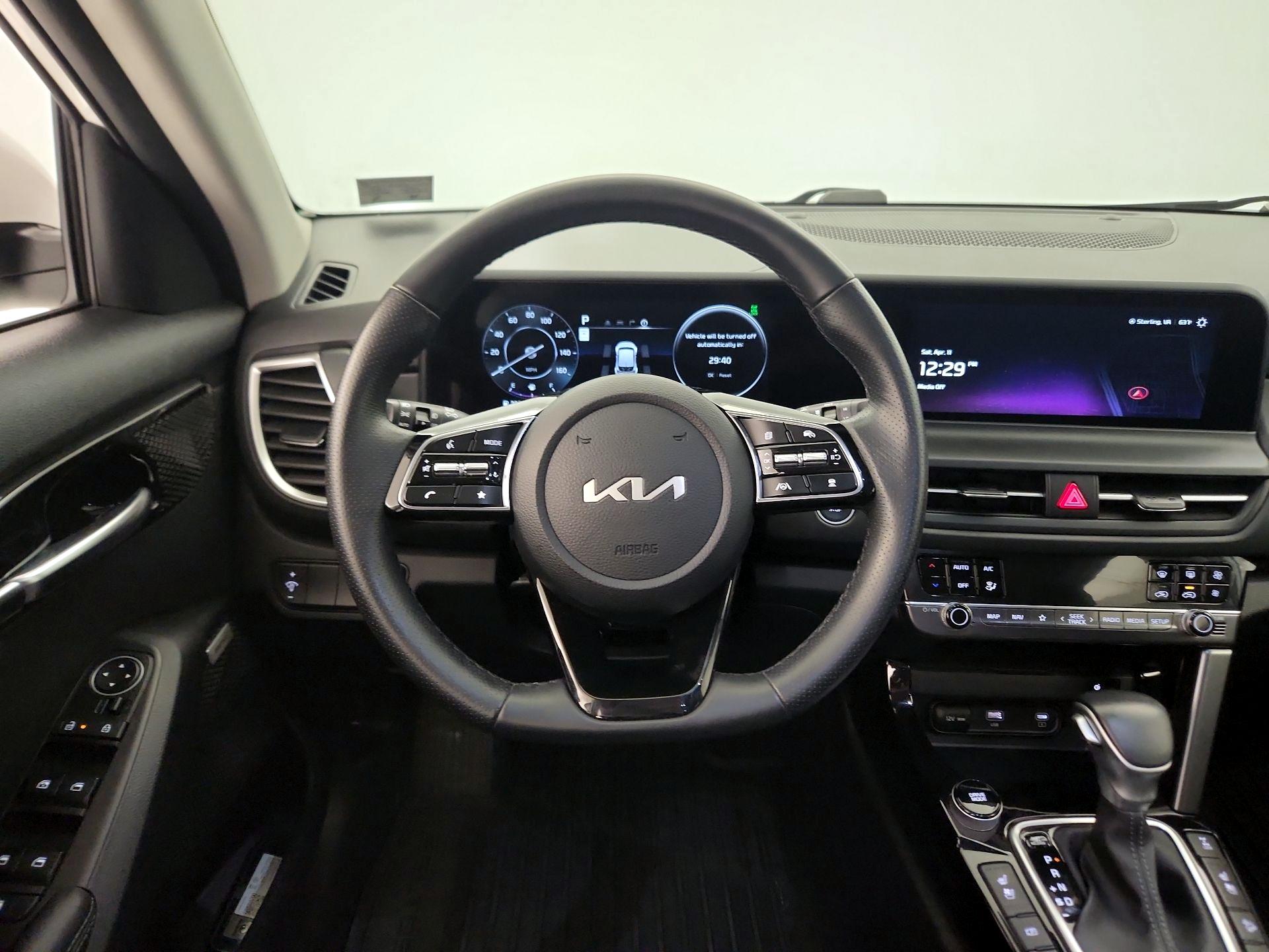 Thumbnail: 2024 Kia Seltos - 10