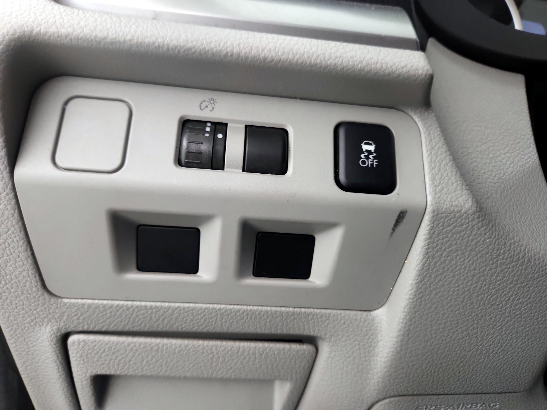 Thumbnail: 2014 Subaru Forester - 13